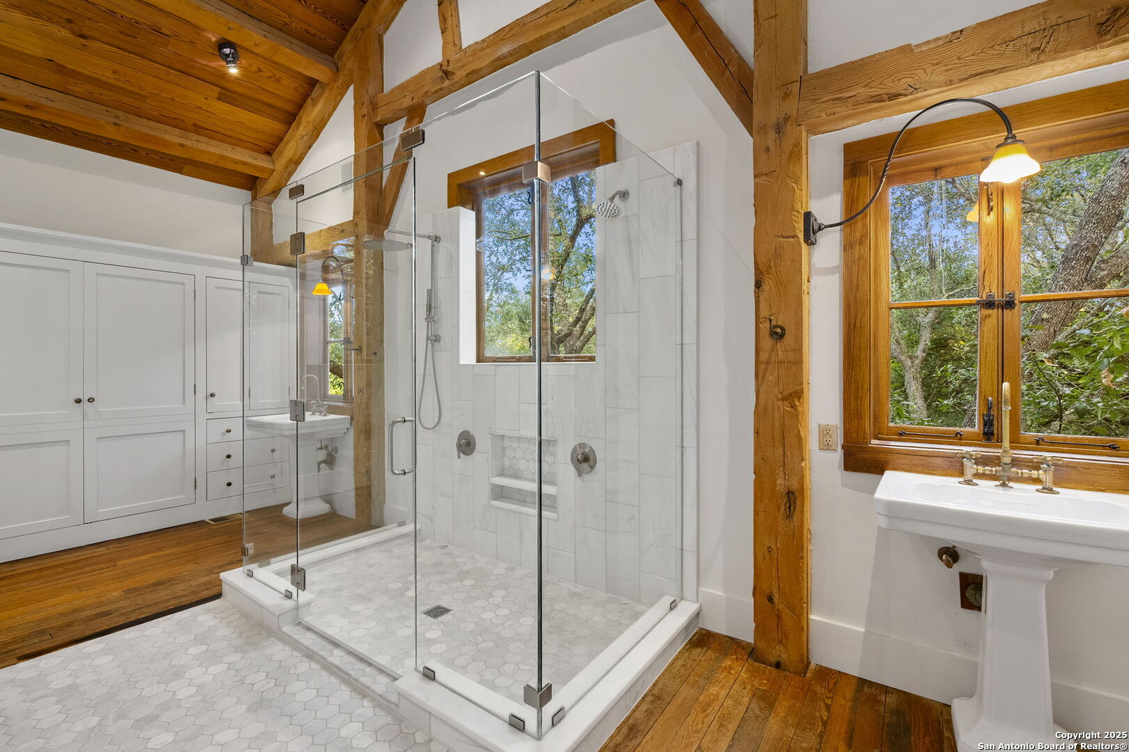 317 Limestone Creek