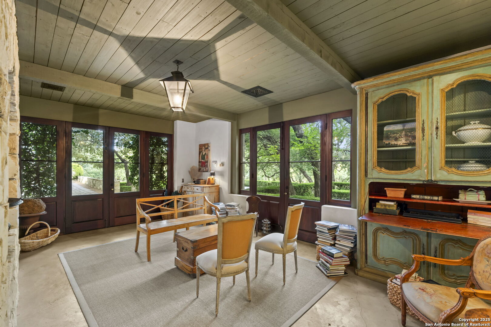317 Limestone Creek