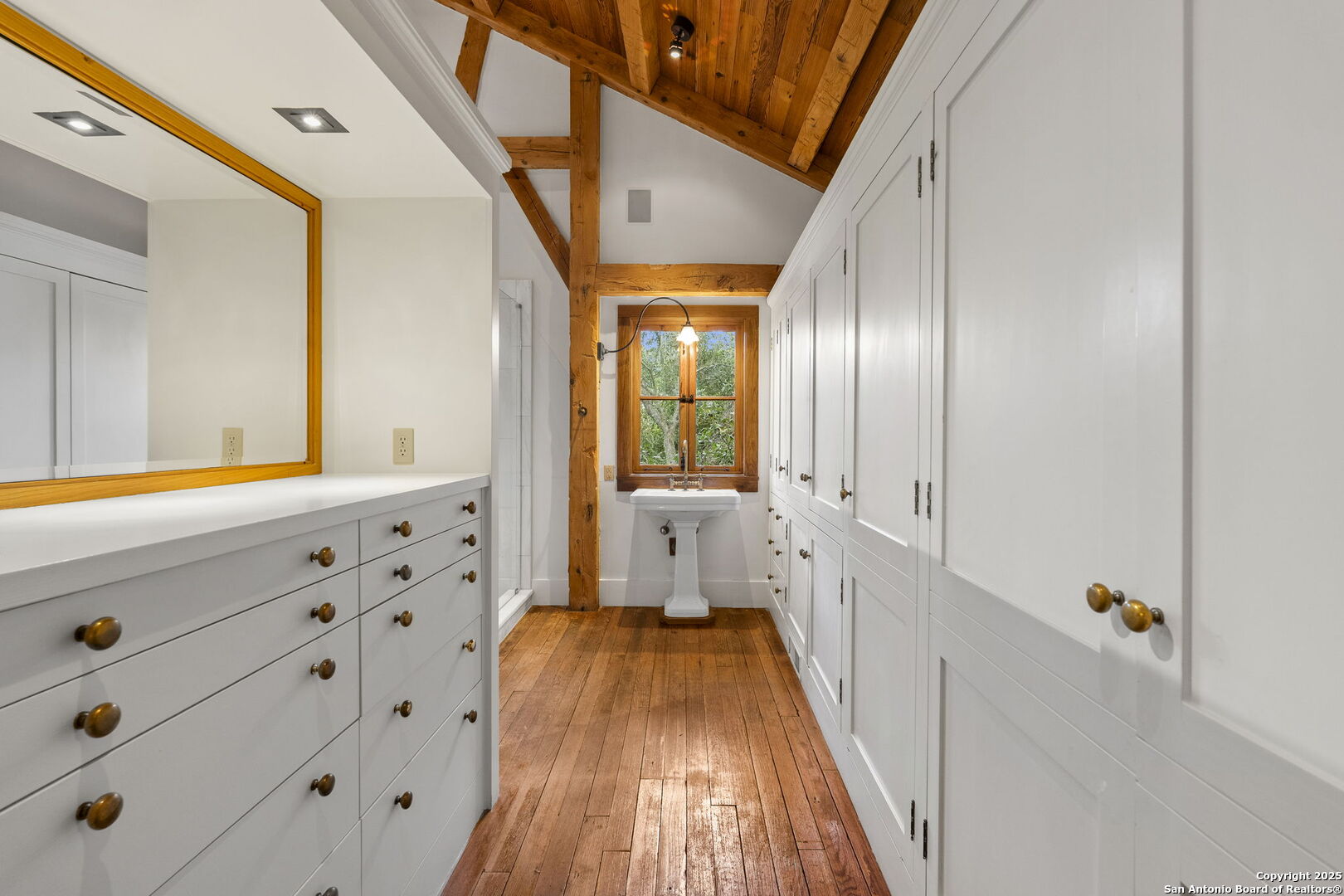 317 Limestone Creek