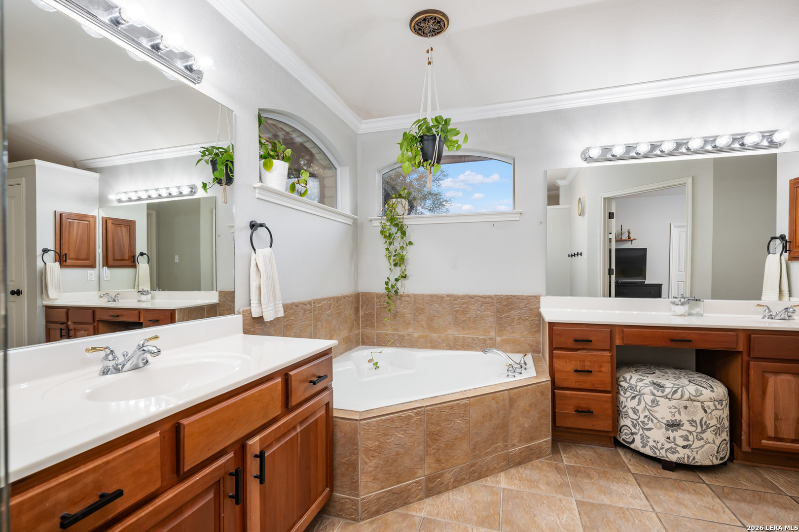 23607 Alpine Ridge