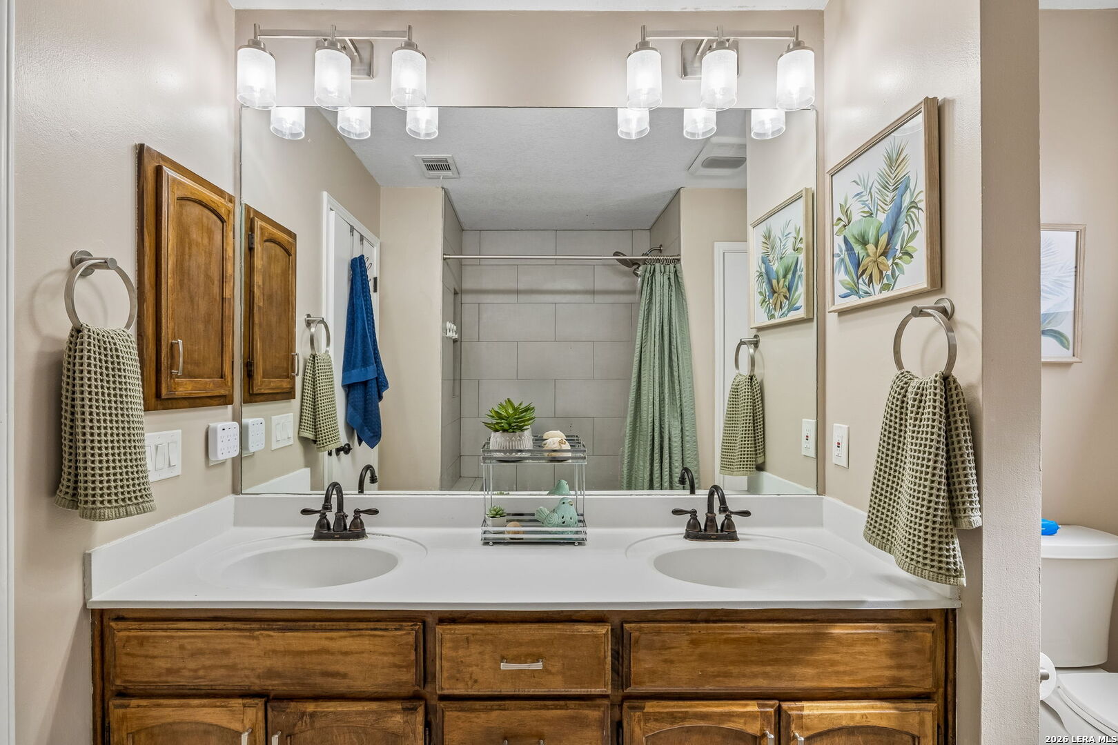 2131 Oak Peak
