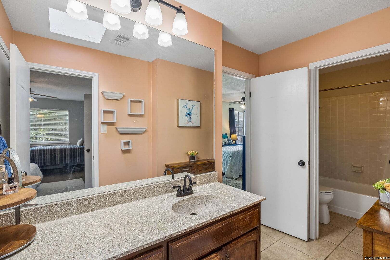 2131 Oak Peak