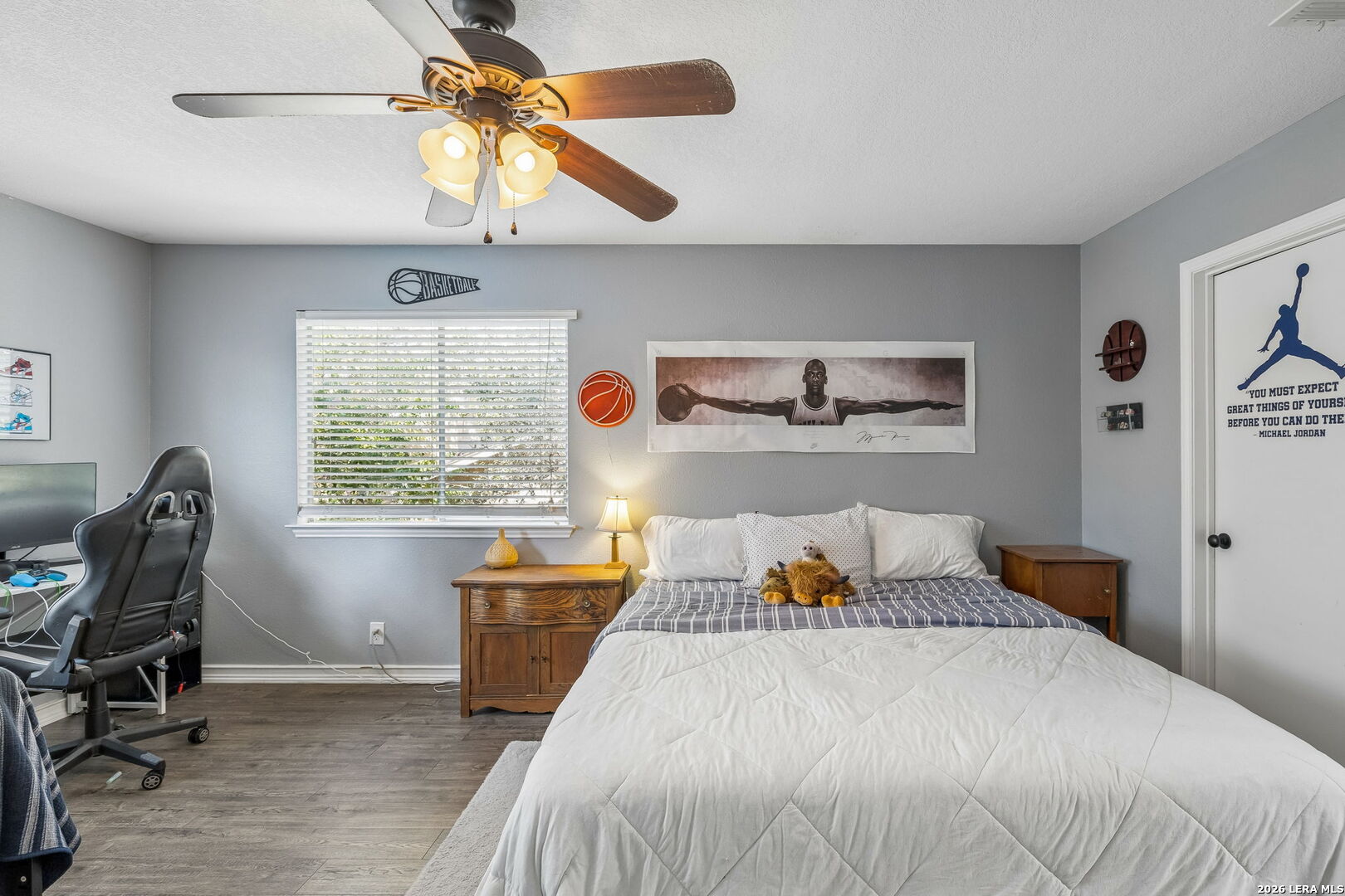 2131 Oak Peak