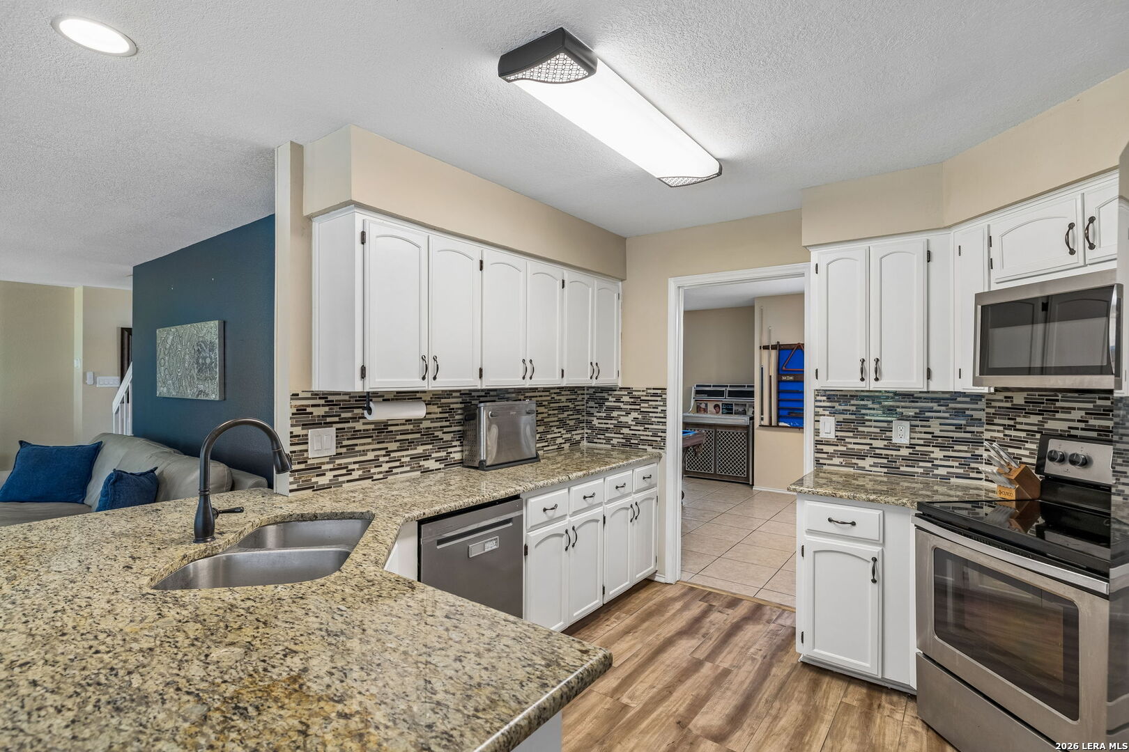 2131 Oak Peak