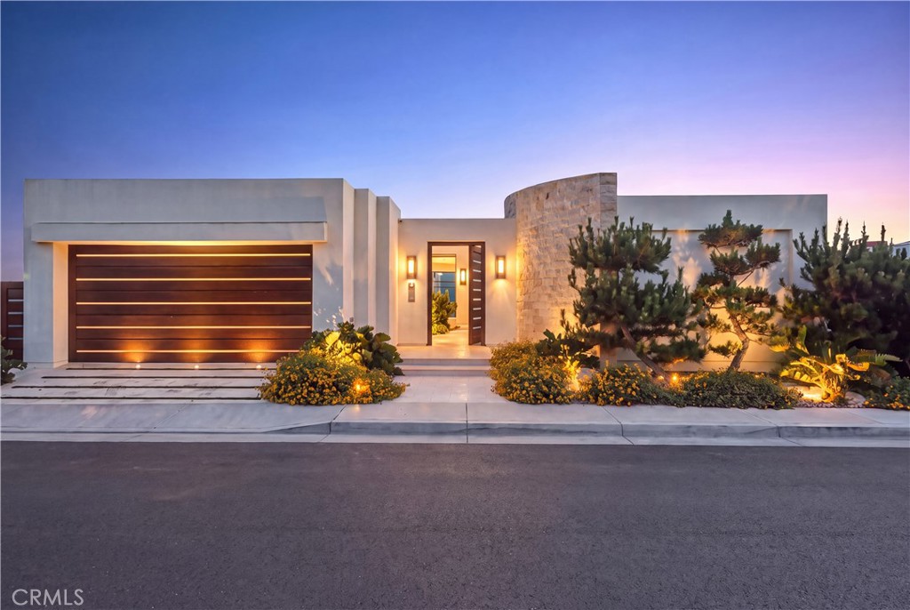 1523 Dolphin Terrace
