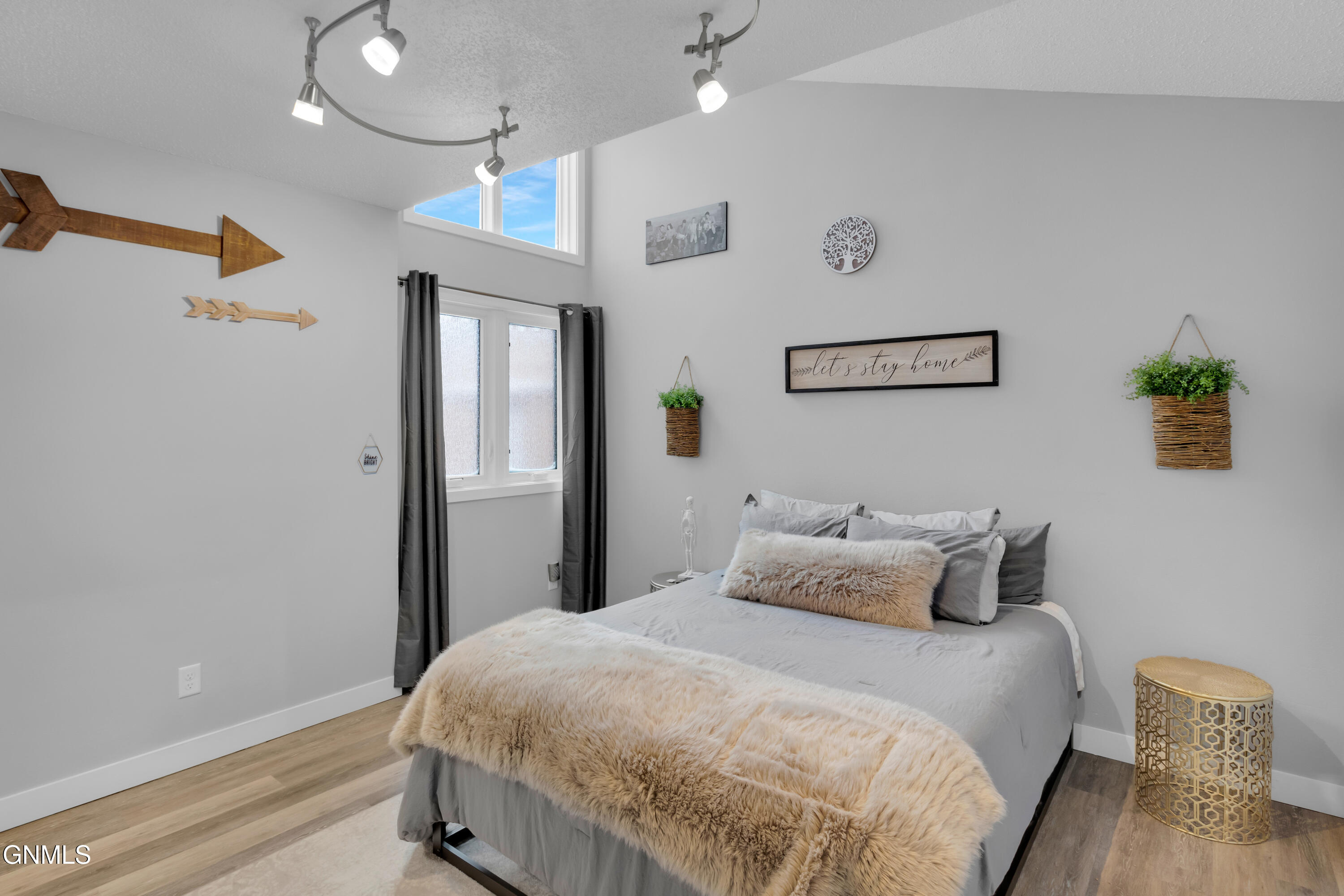 3103 Winnipeg Drive