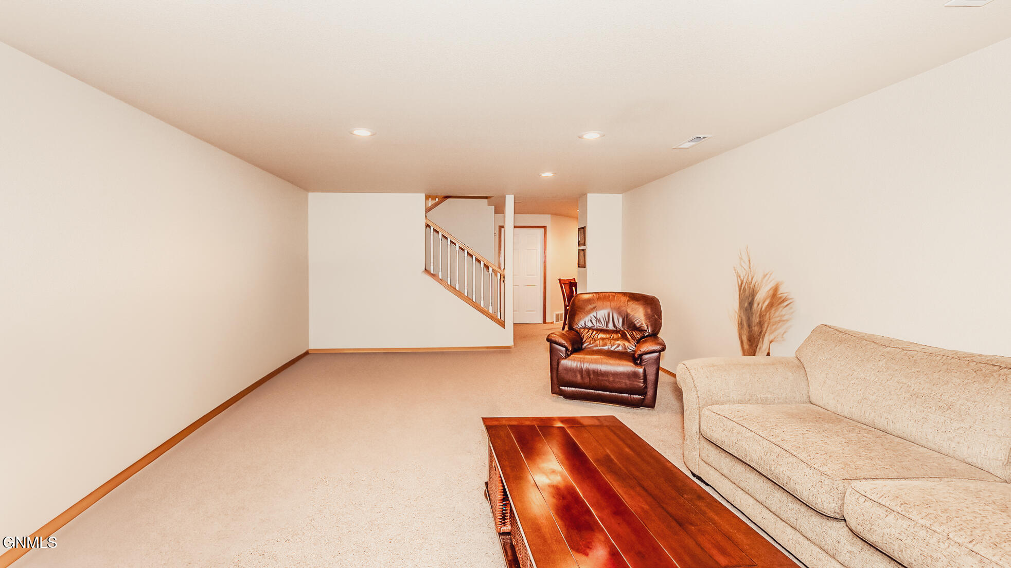 3445 Thunderbird Lane