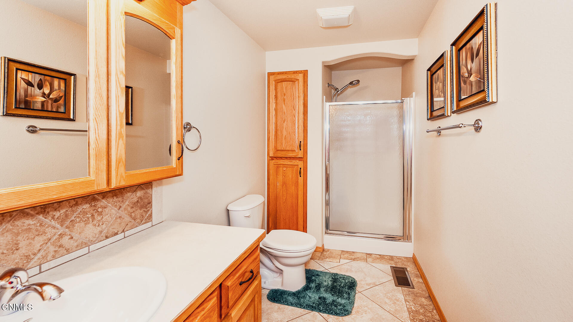 3445 Thunderbird Lane