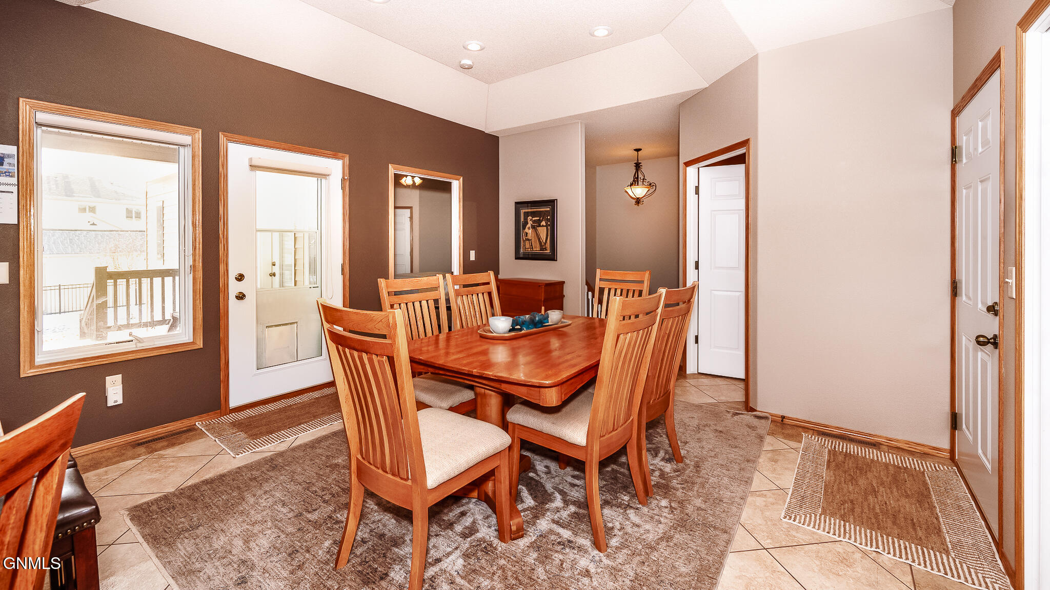 3445 Thunderbird Lane