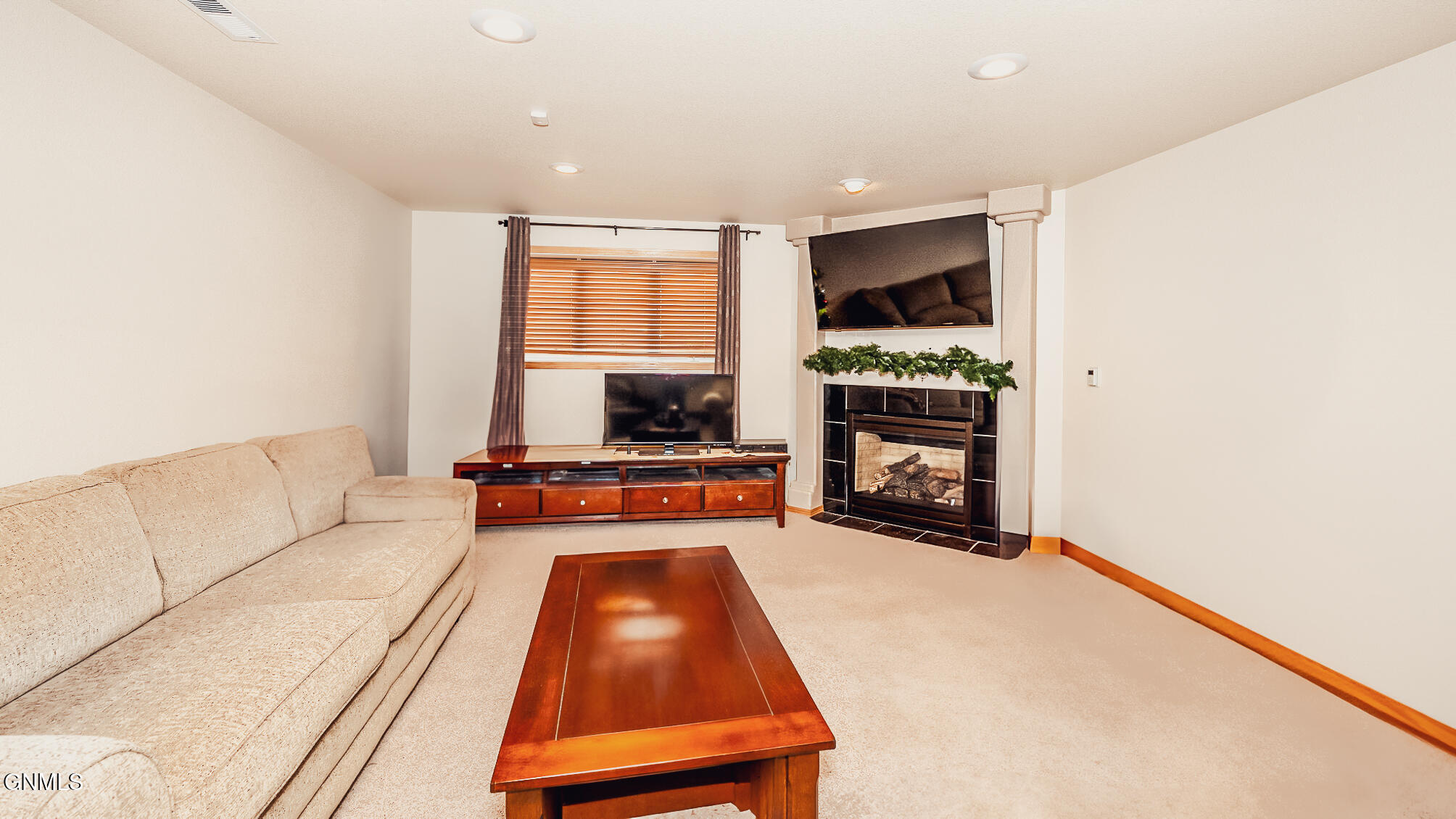 3445 Thunderbird Lane