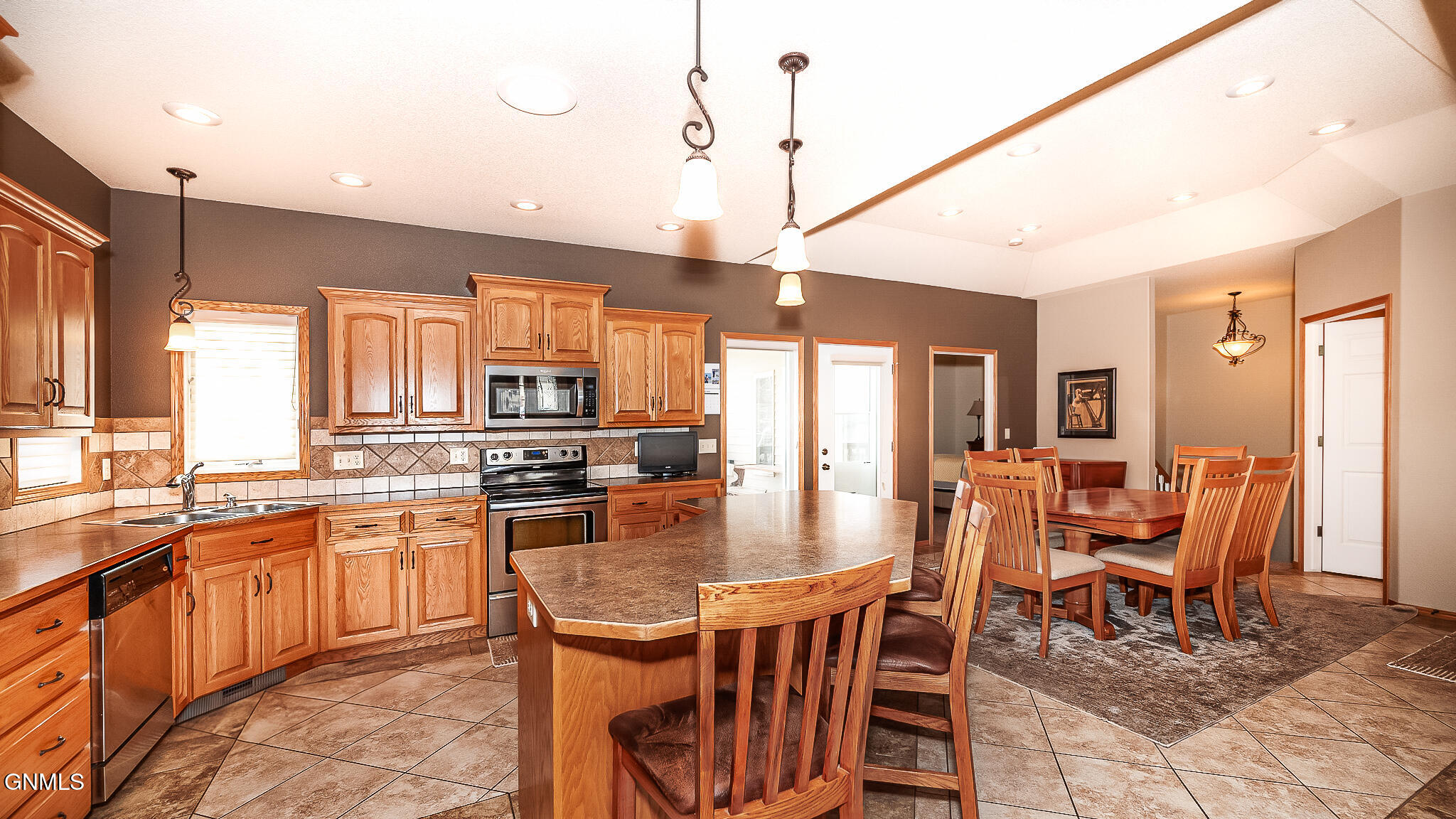 3445 Thunderbird Lane