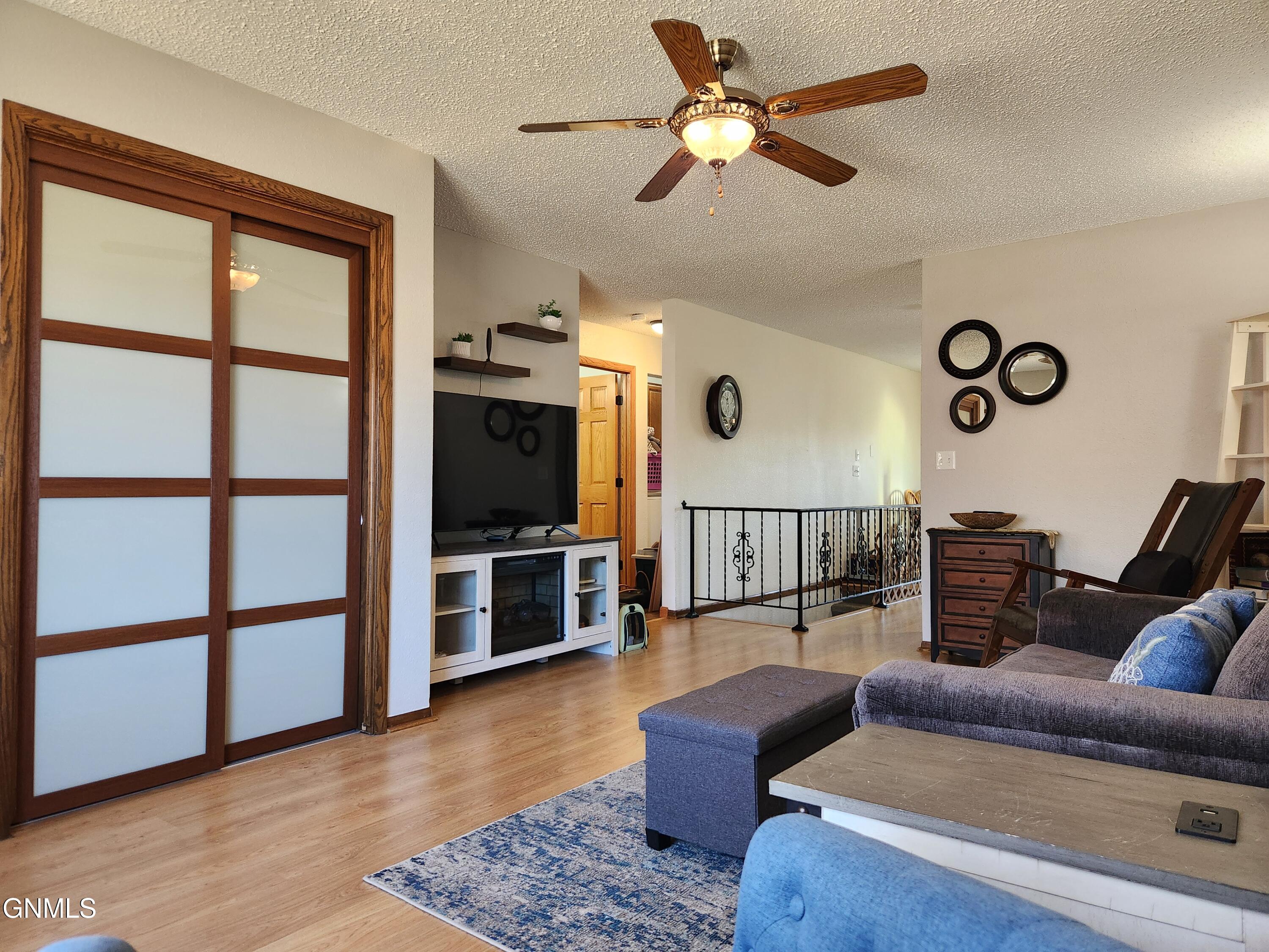 106 E Brandon Drive