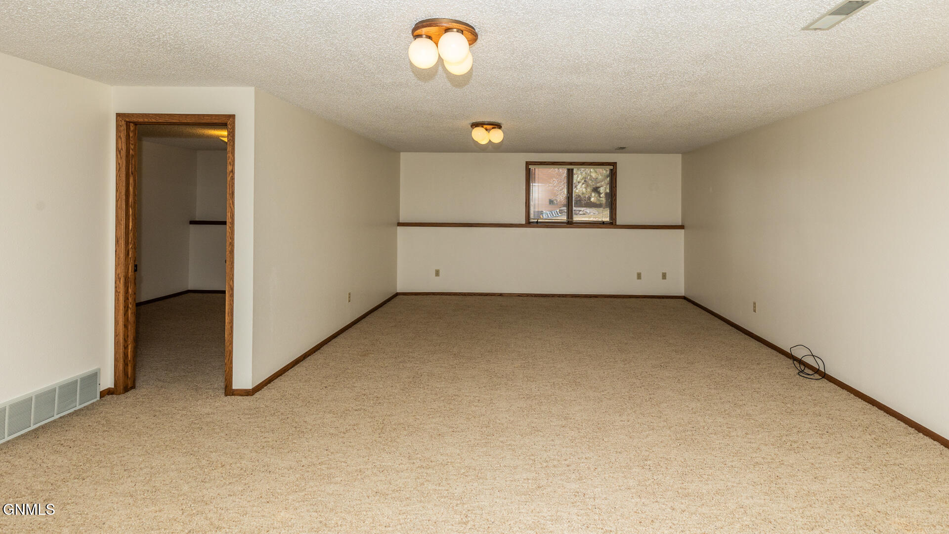 427 Brandon Drive E
