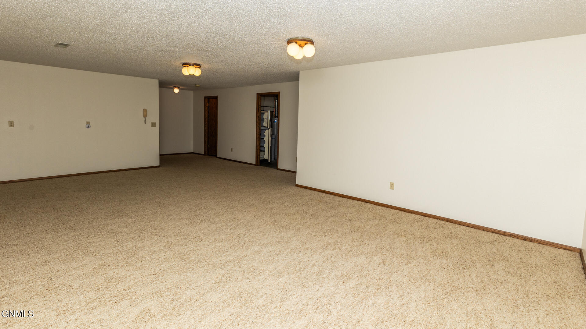 427 Brandon Drive E