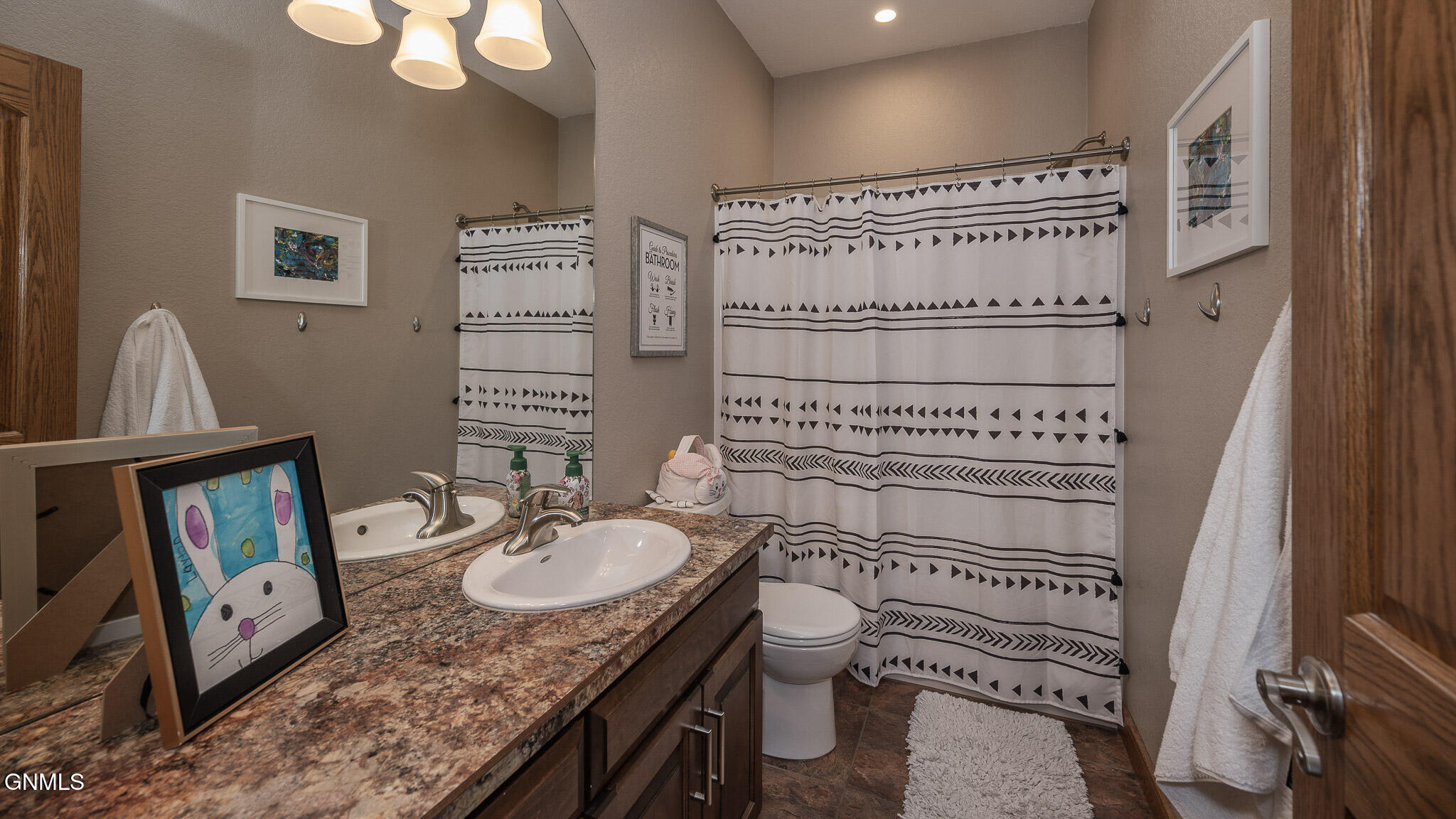 3727 Pebbleview Circle