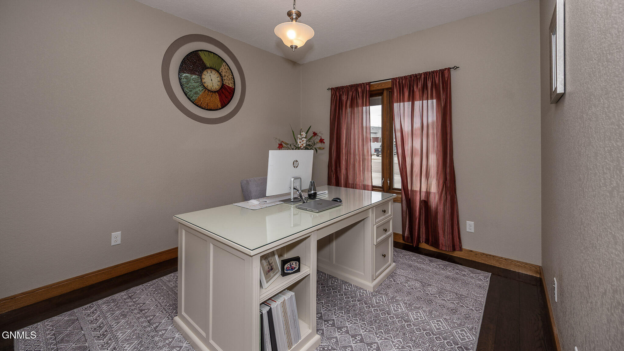 3727 Pebbleview Circle