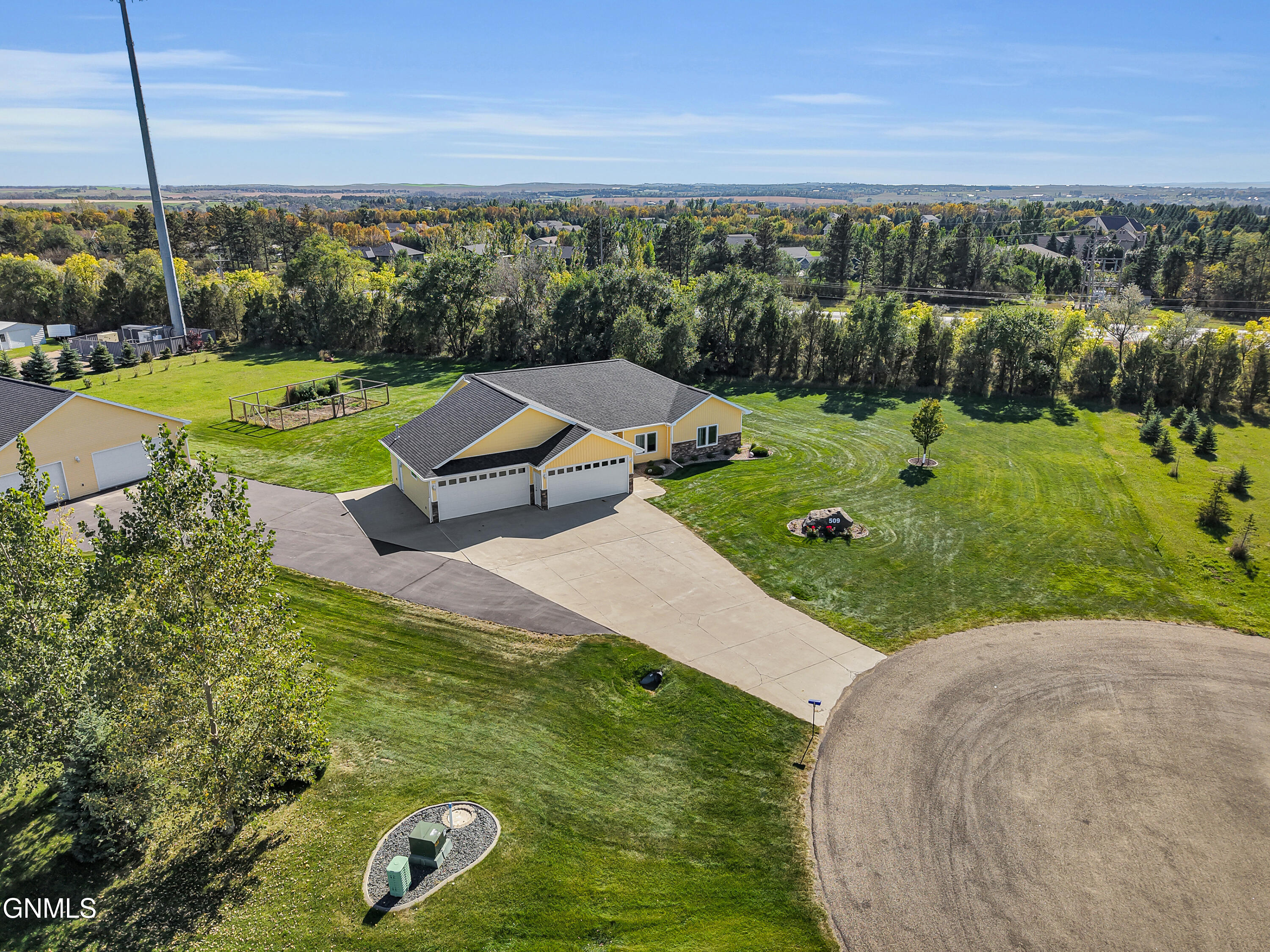 509 White Willow Circle