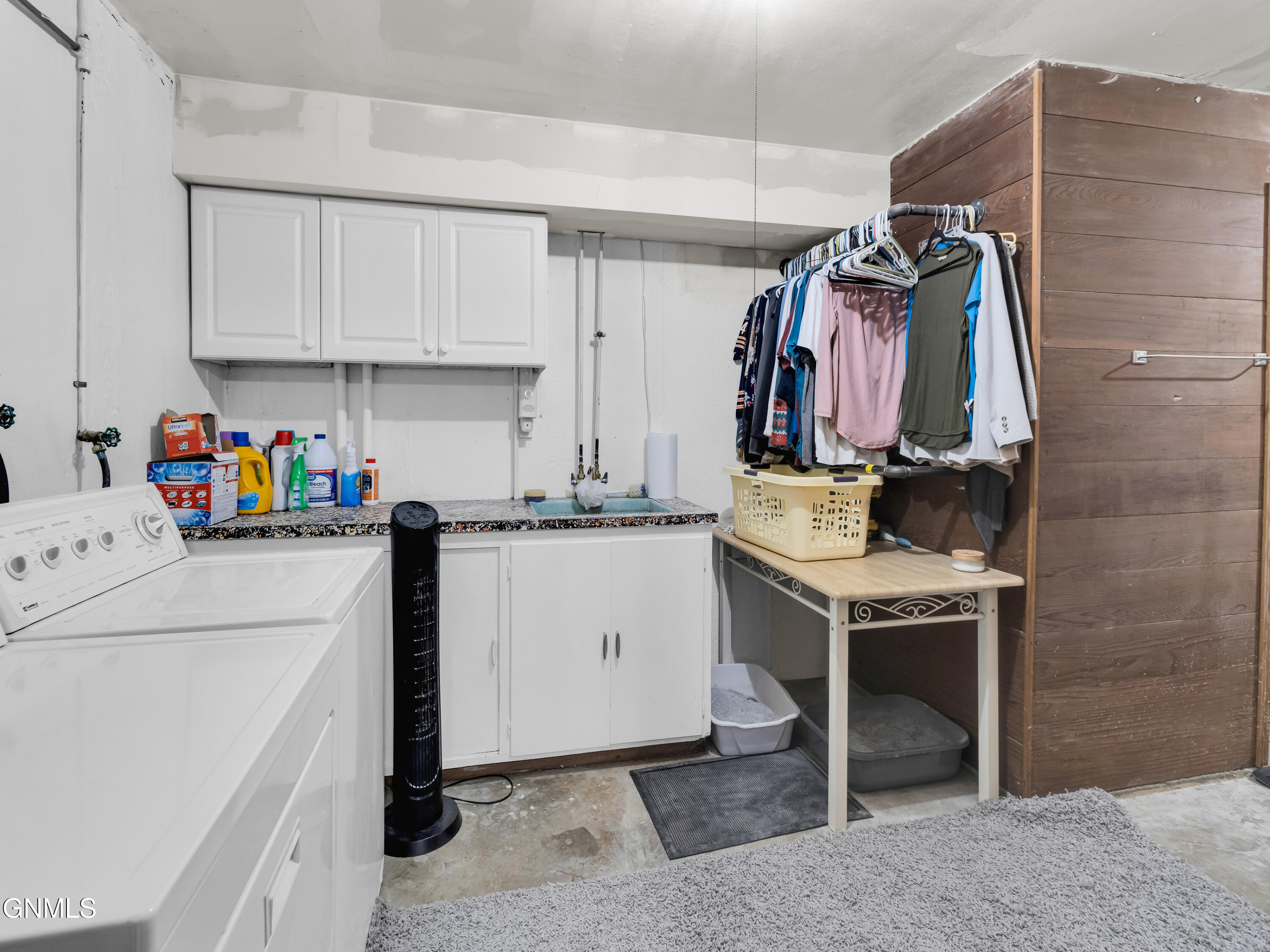 1328 18th Street N
