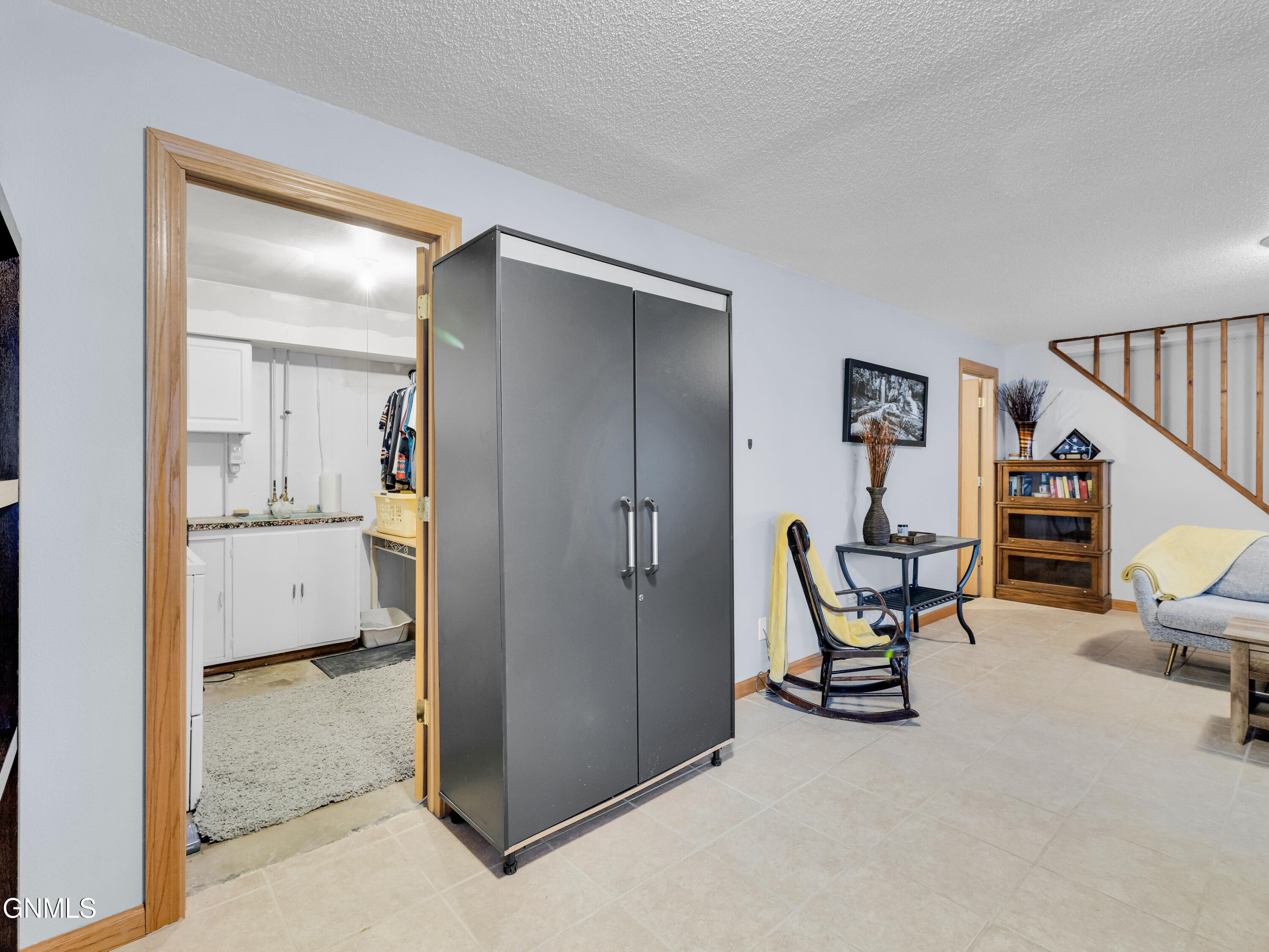 1328 18th Street N