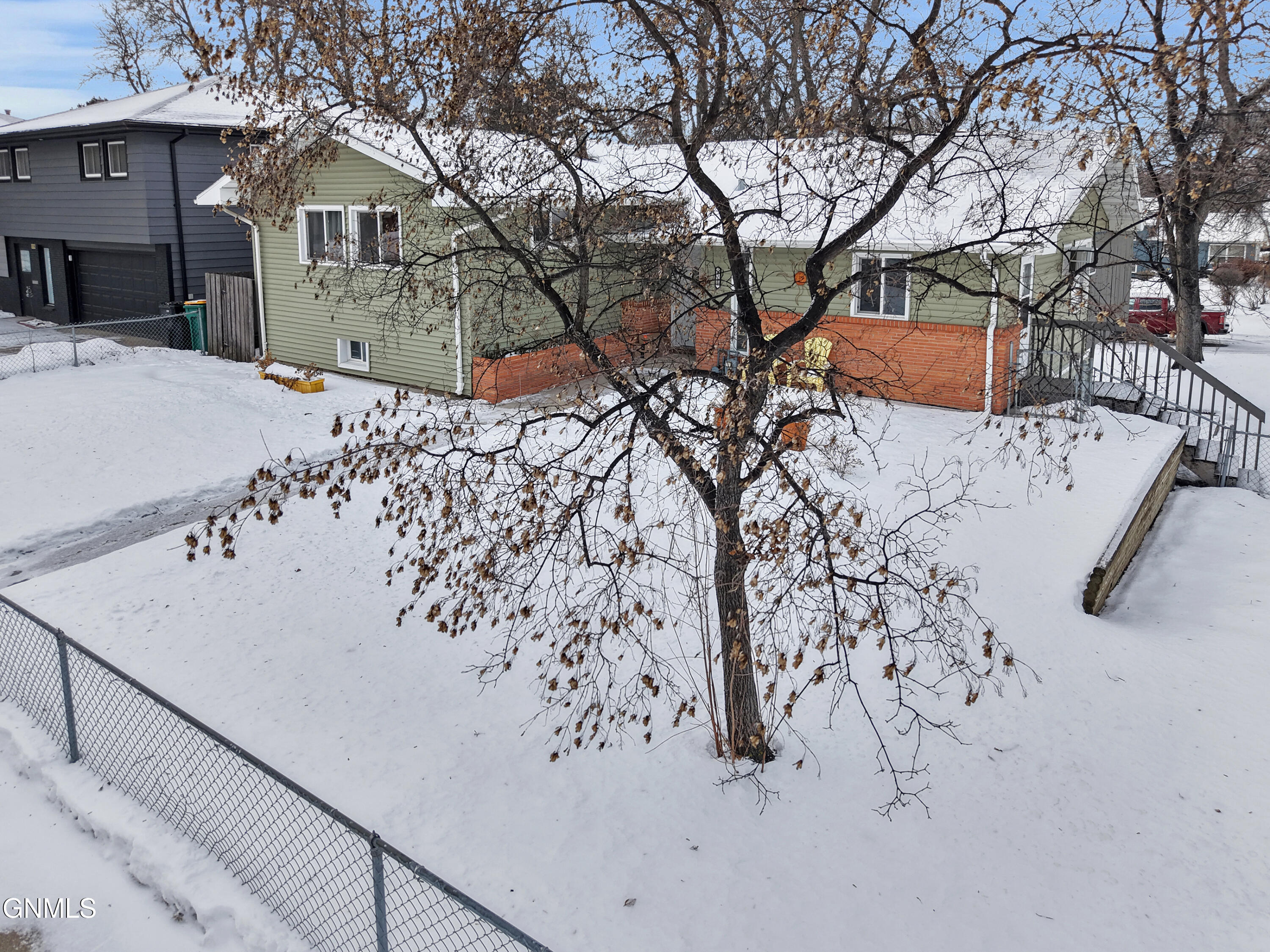 1328 18th Street N