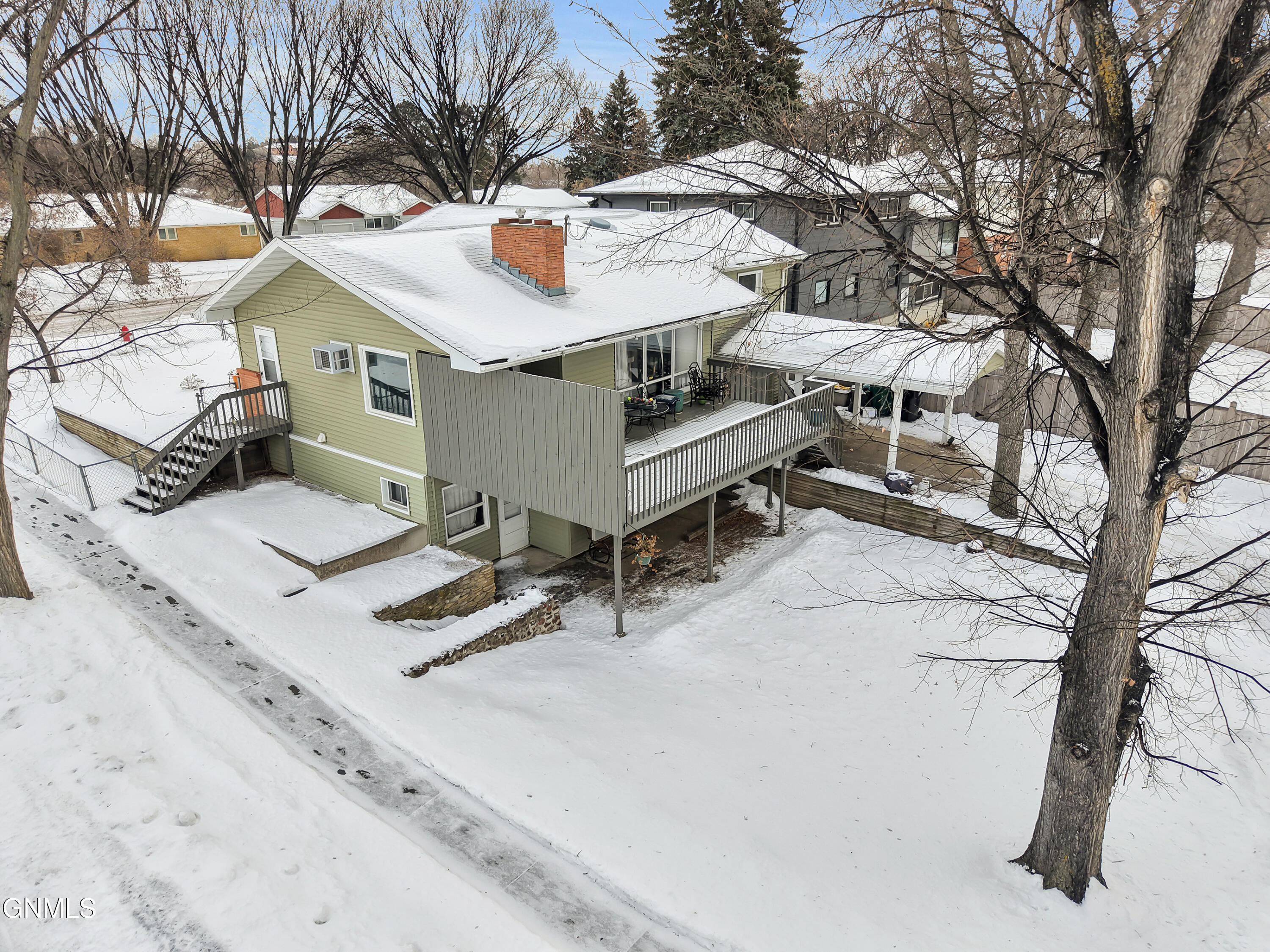 1328 18th Street N