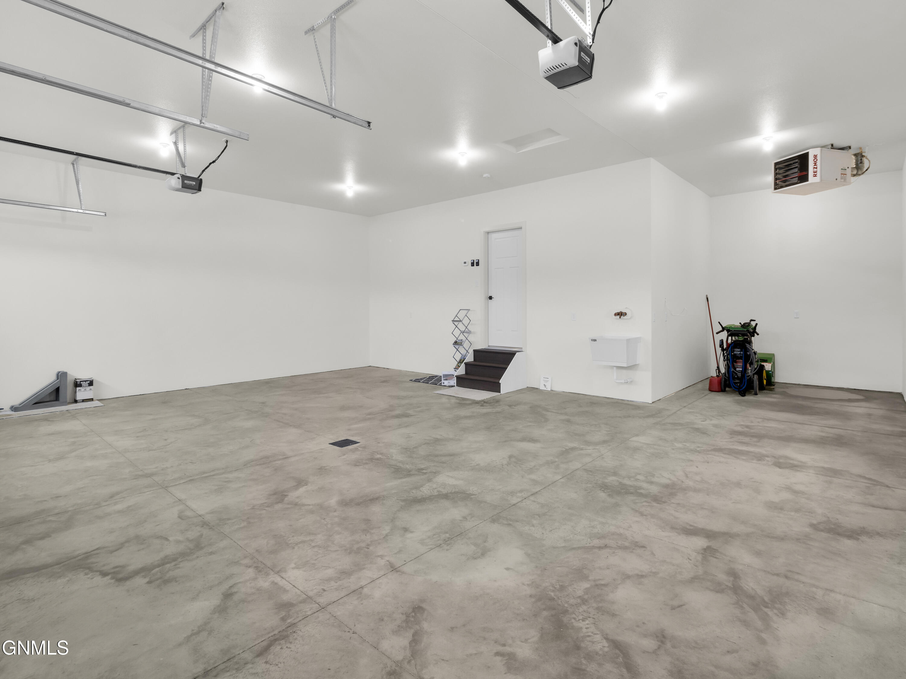603 Calvert Drive