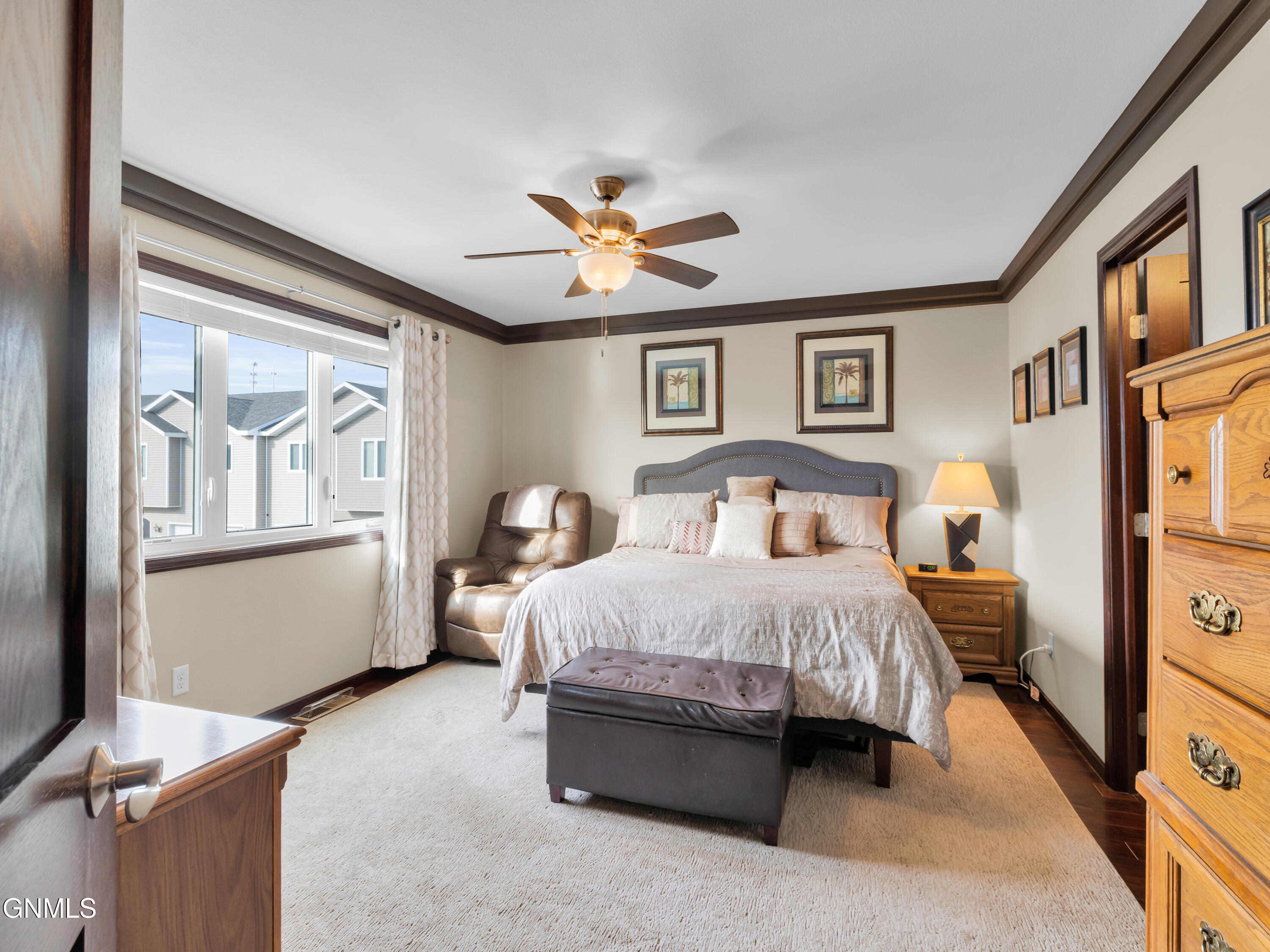 1739 Calgary Loop