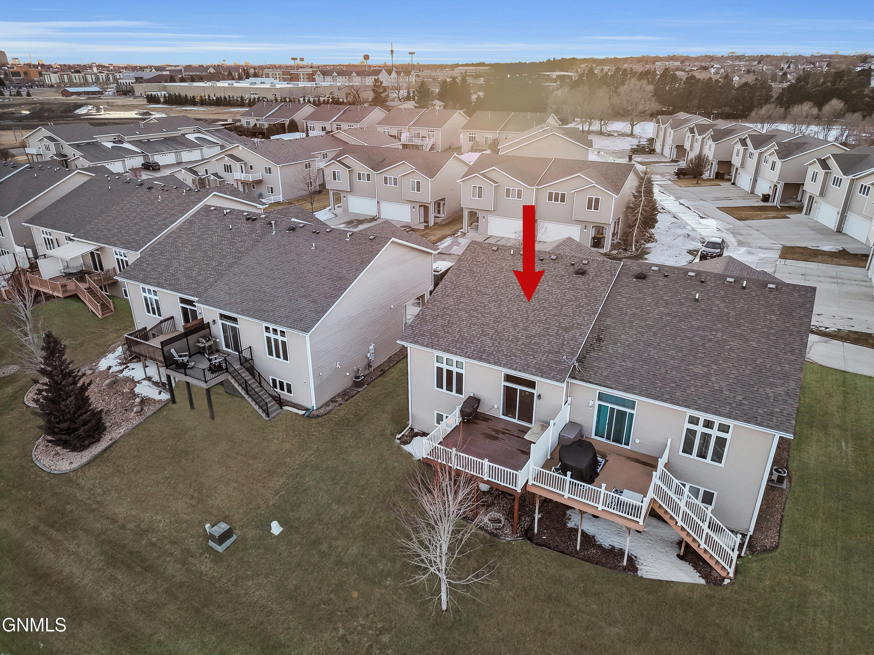 1739 Calgary Loop