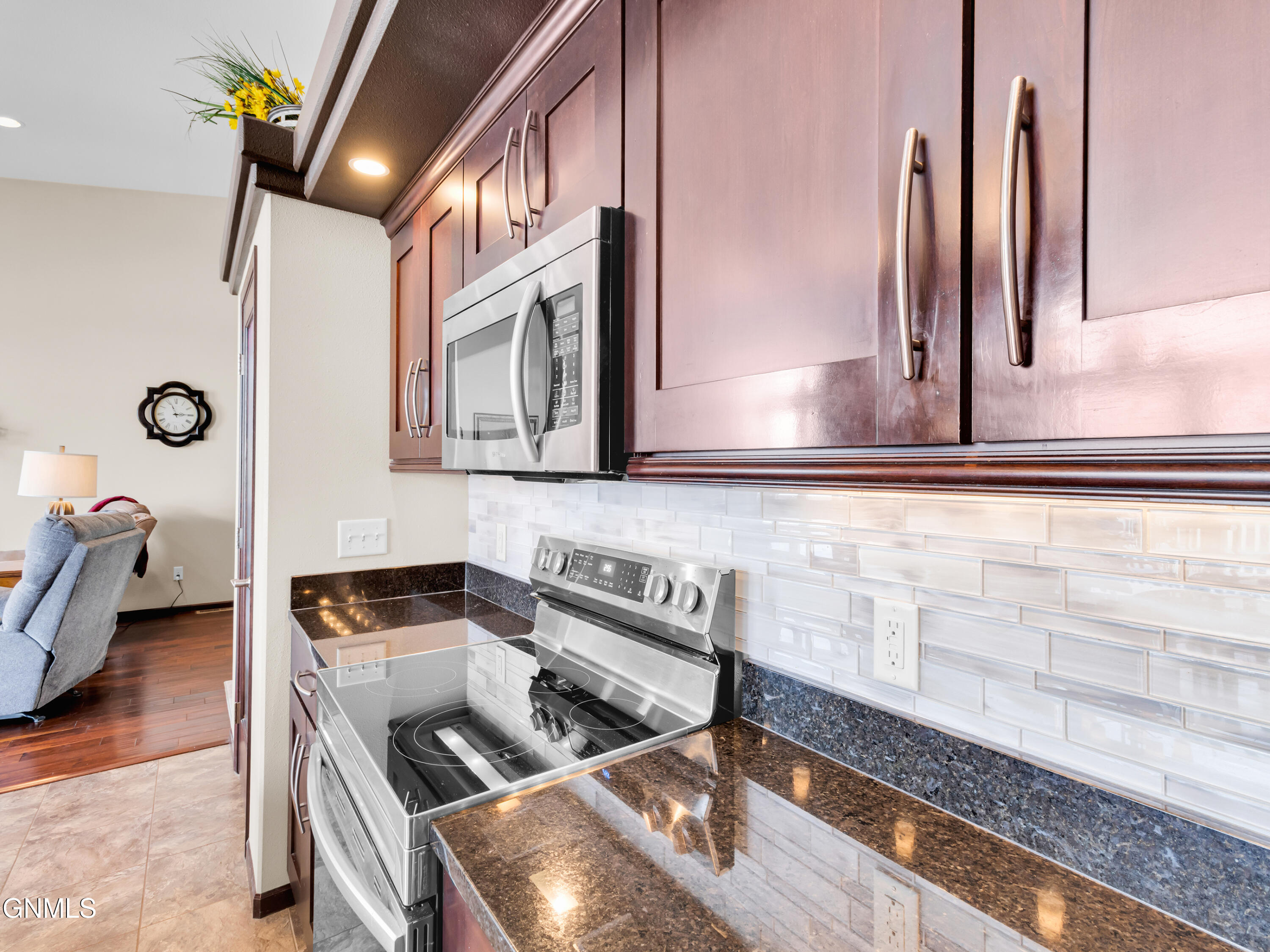 1739 Calgary Loop