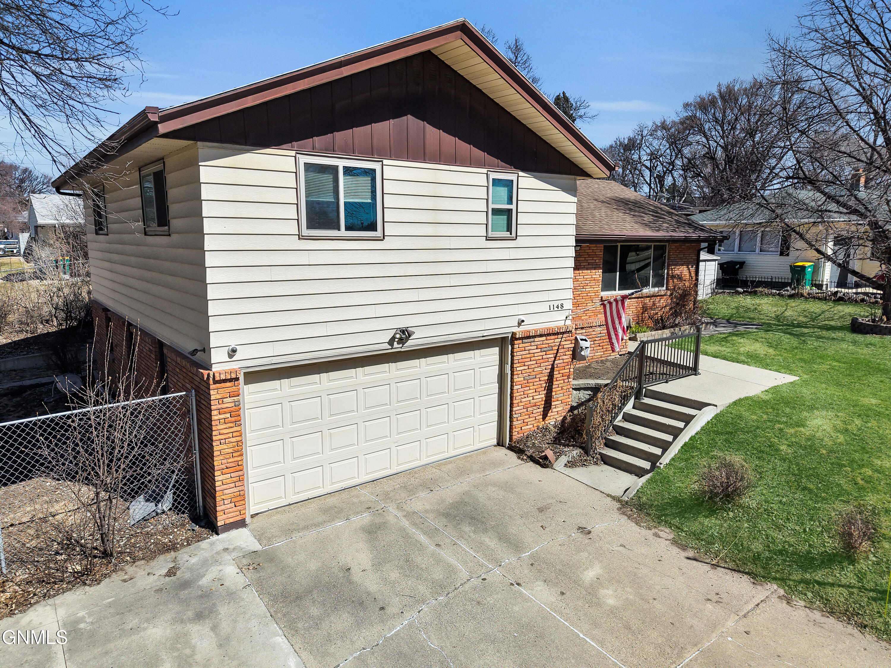 1148 S Highland Acres Road