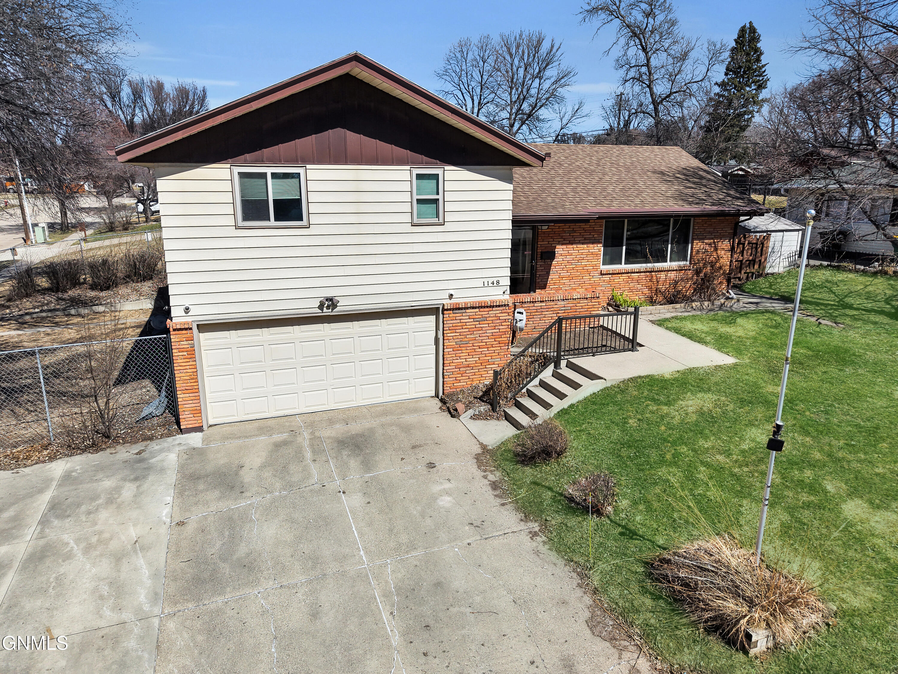 1148 S Highland Acres Road