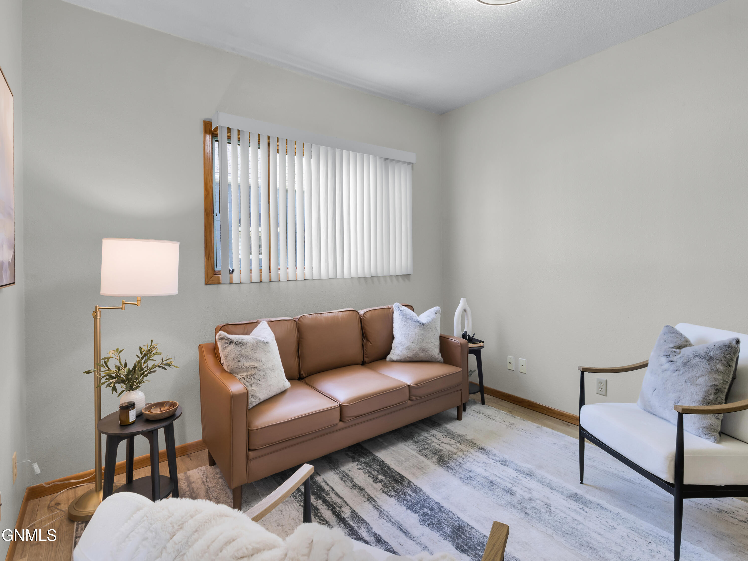 212 3rd Street N