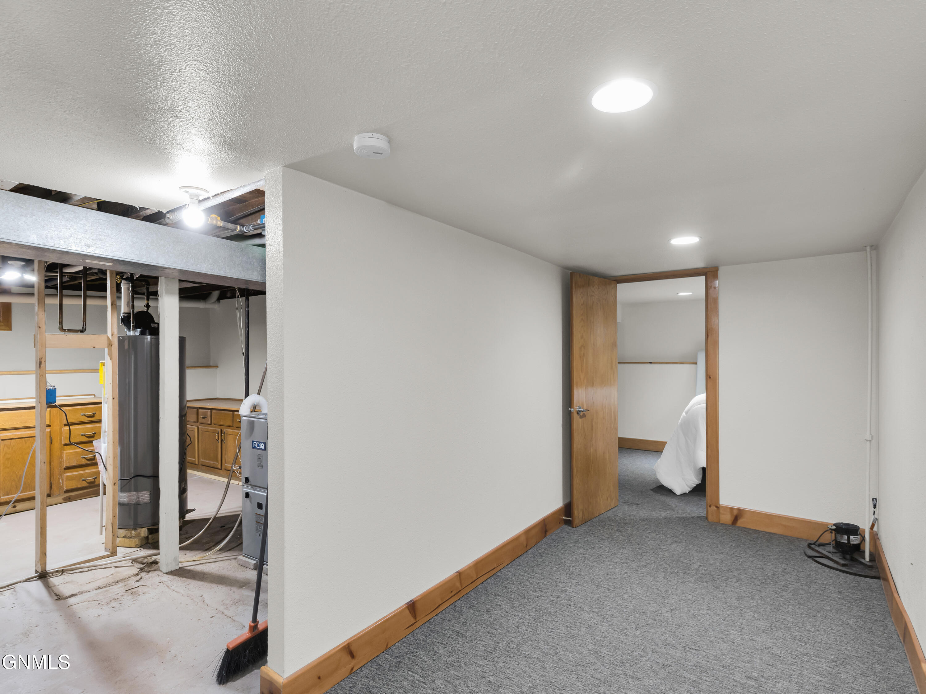 212 3rd Street N