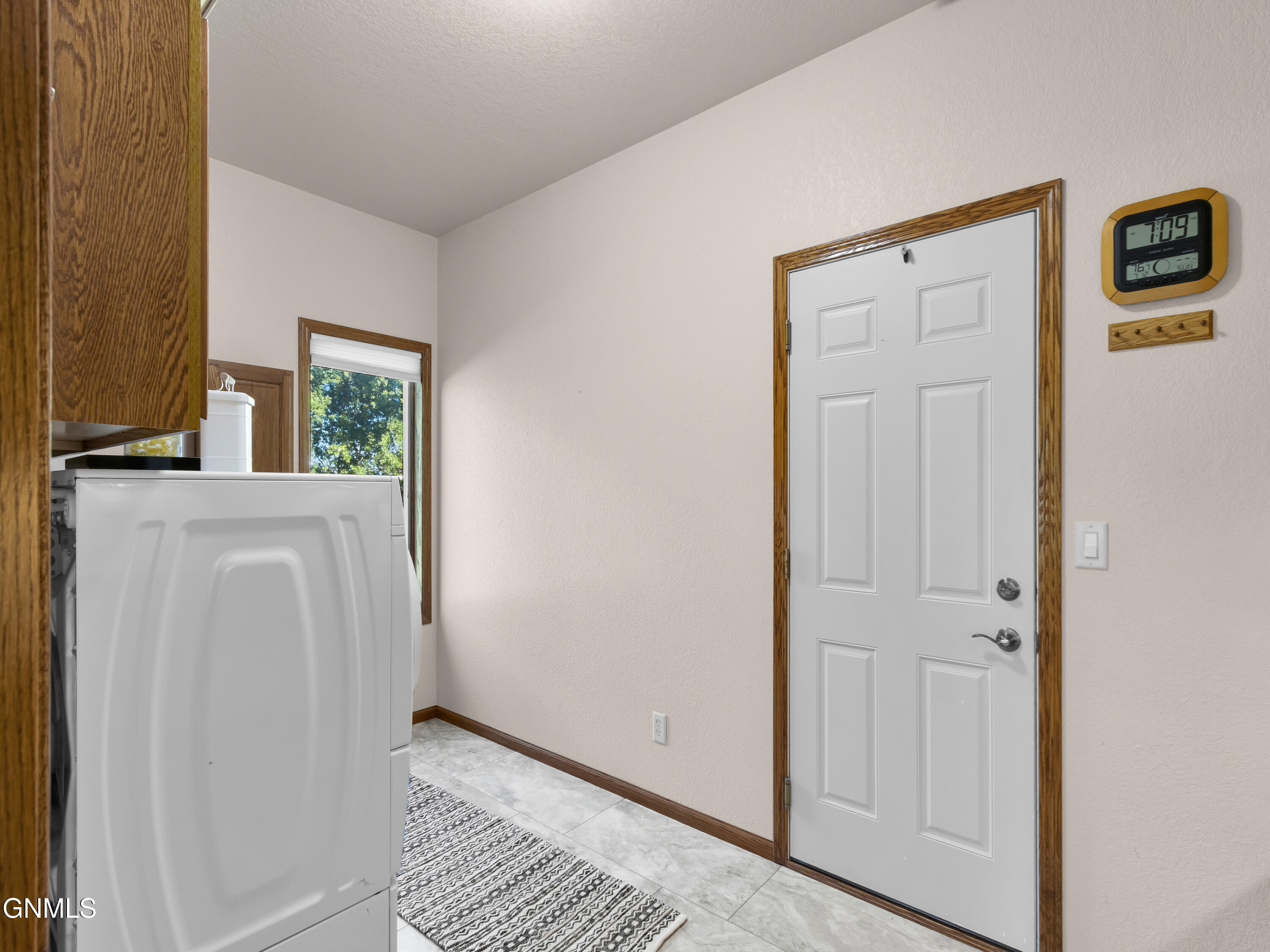 5414 Country Creek Drive