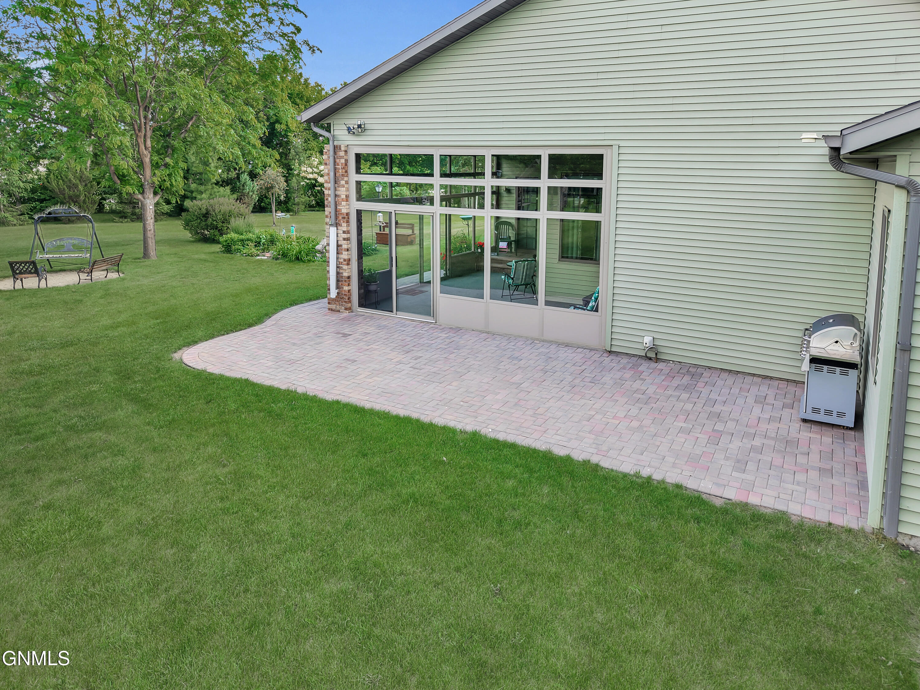 5414 Country Creek Drive