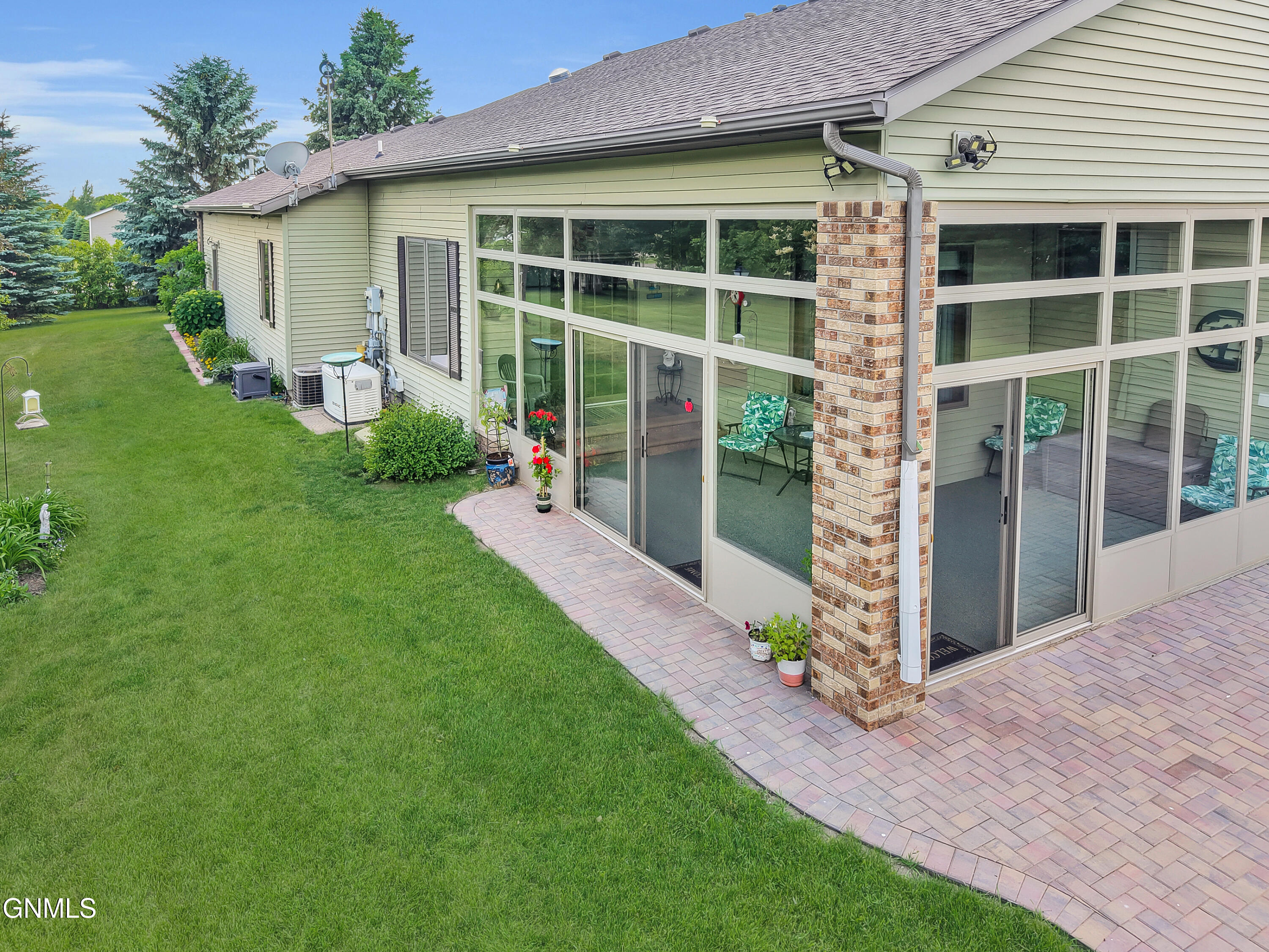 5414 Country Creek Drive