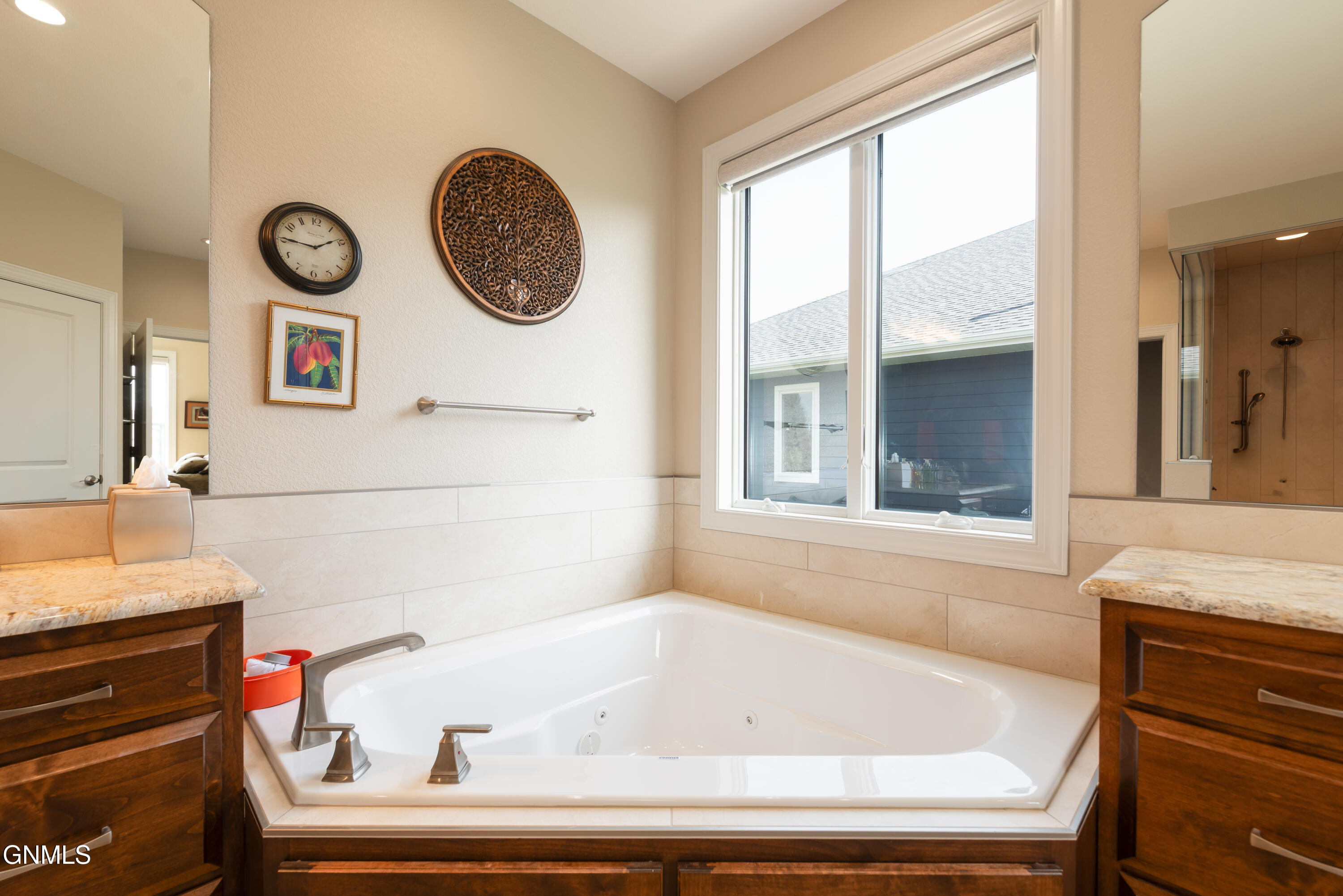 1011 Reserve Lane