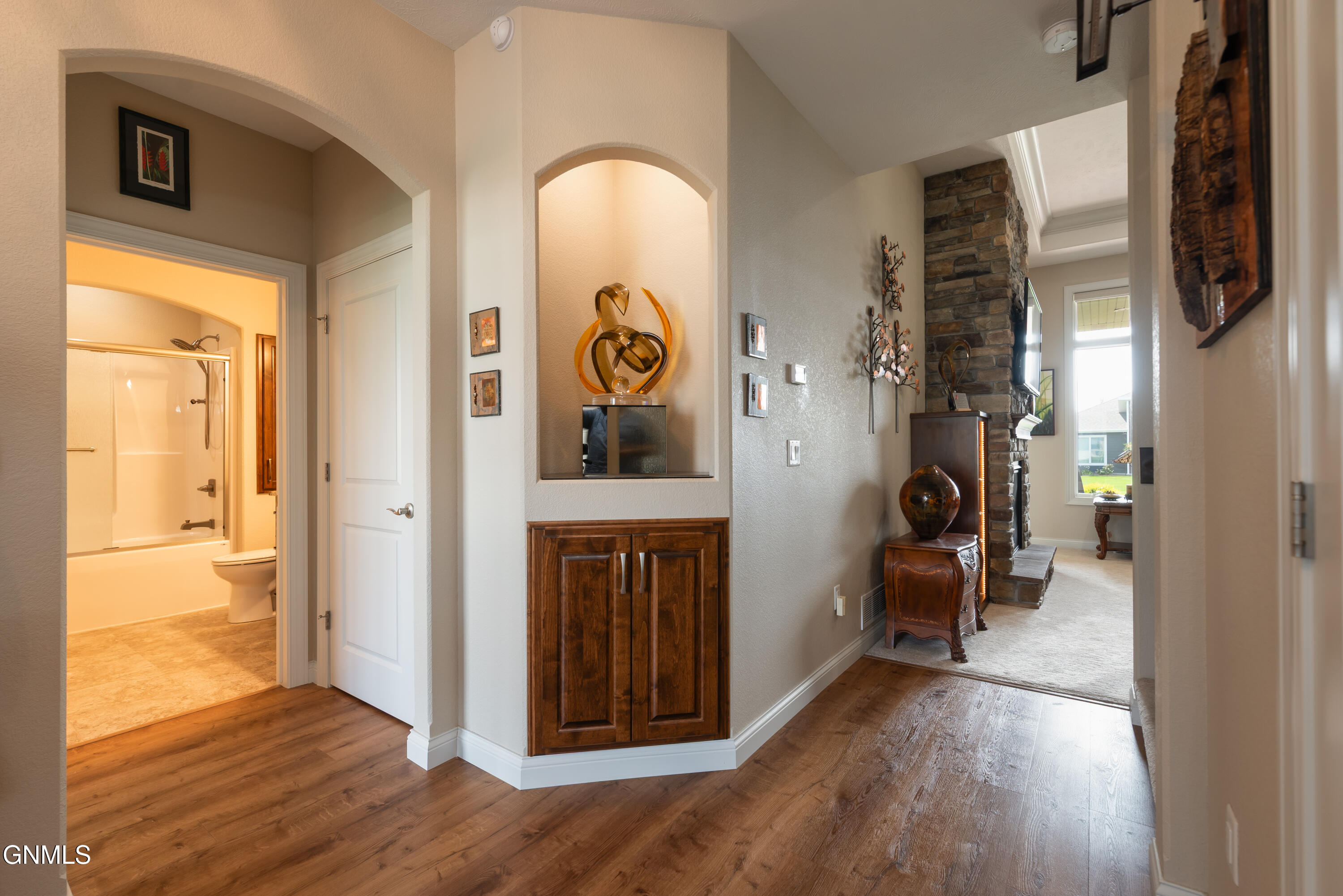 1011 Reserve Lane