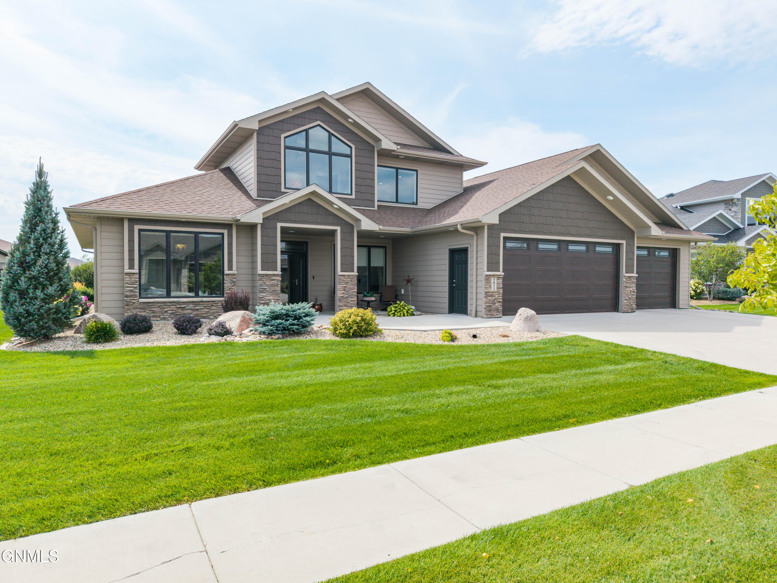 1011 Reserve Lane
