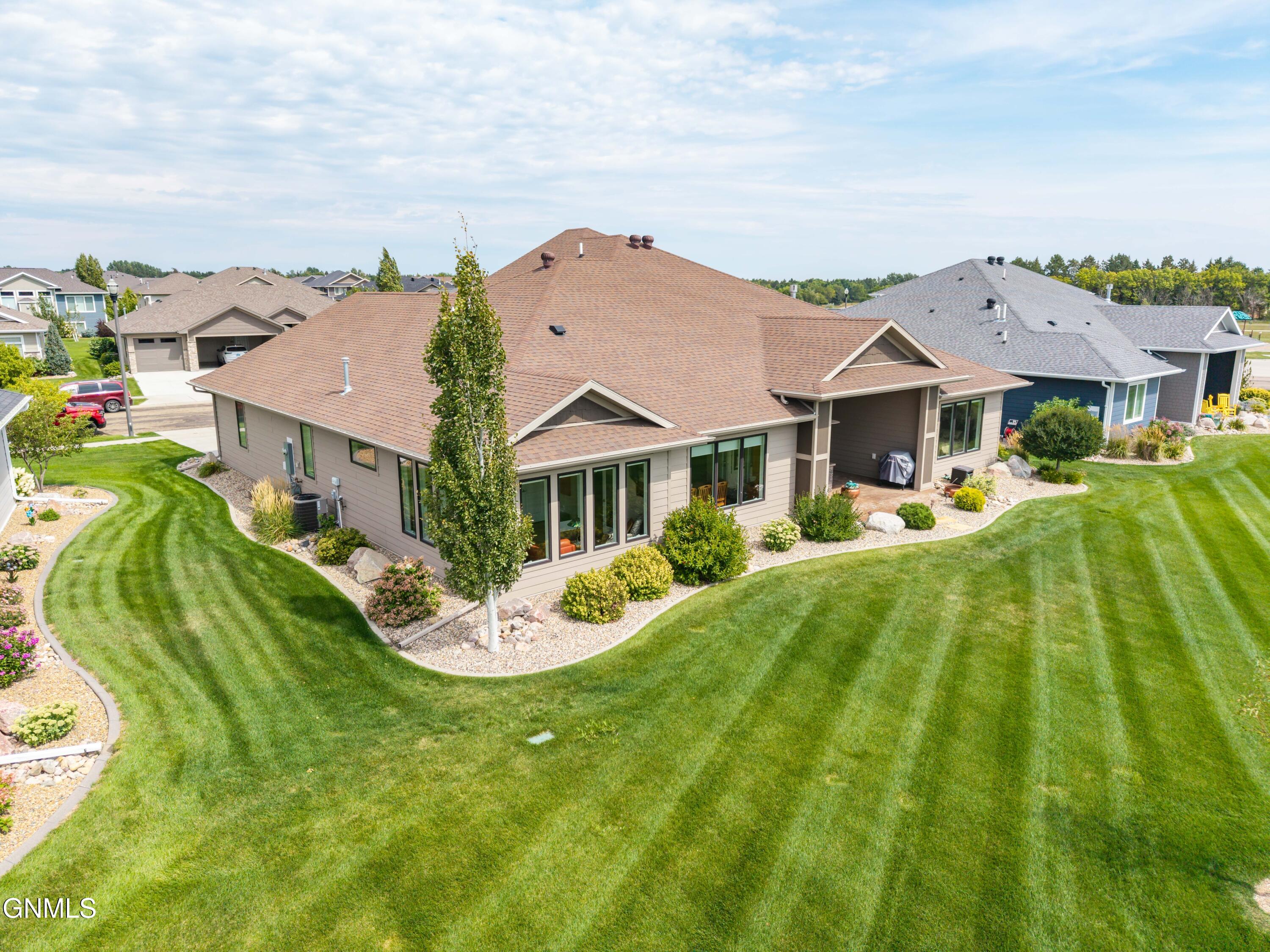 1011 Reserve Lane