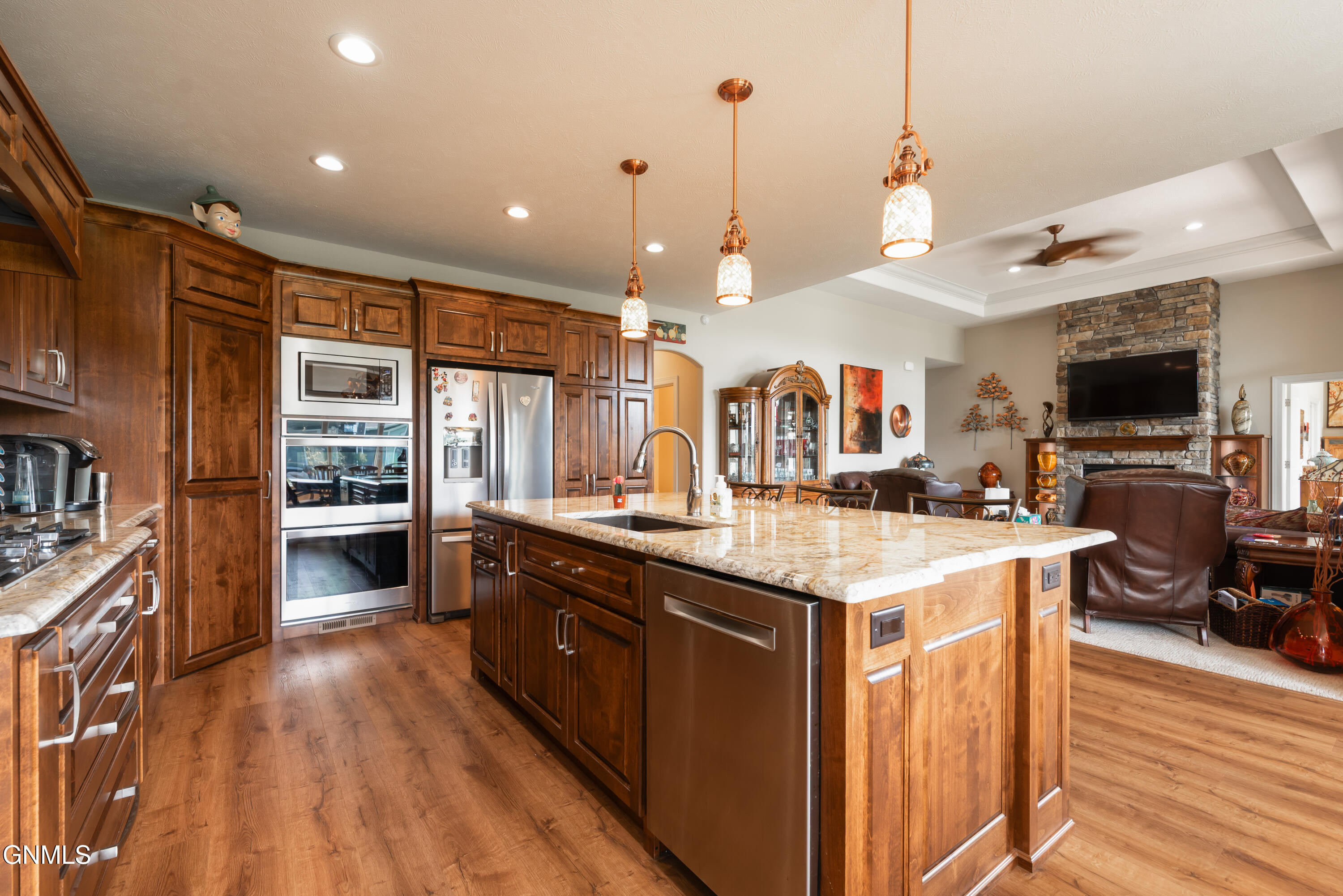 1011 Reserve Lane