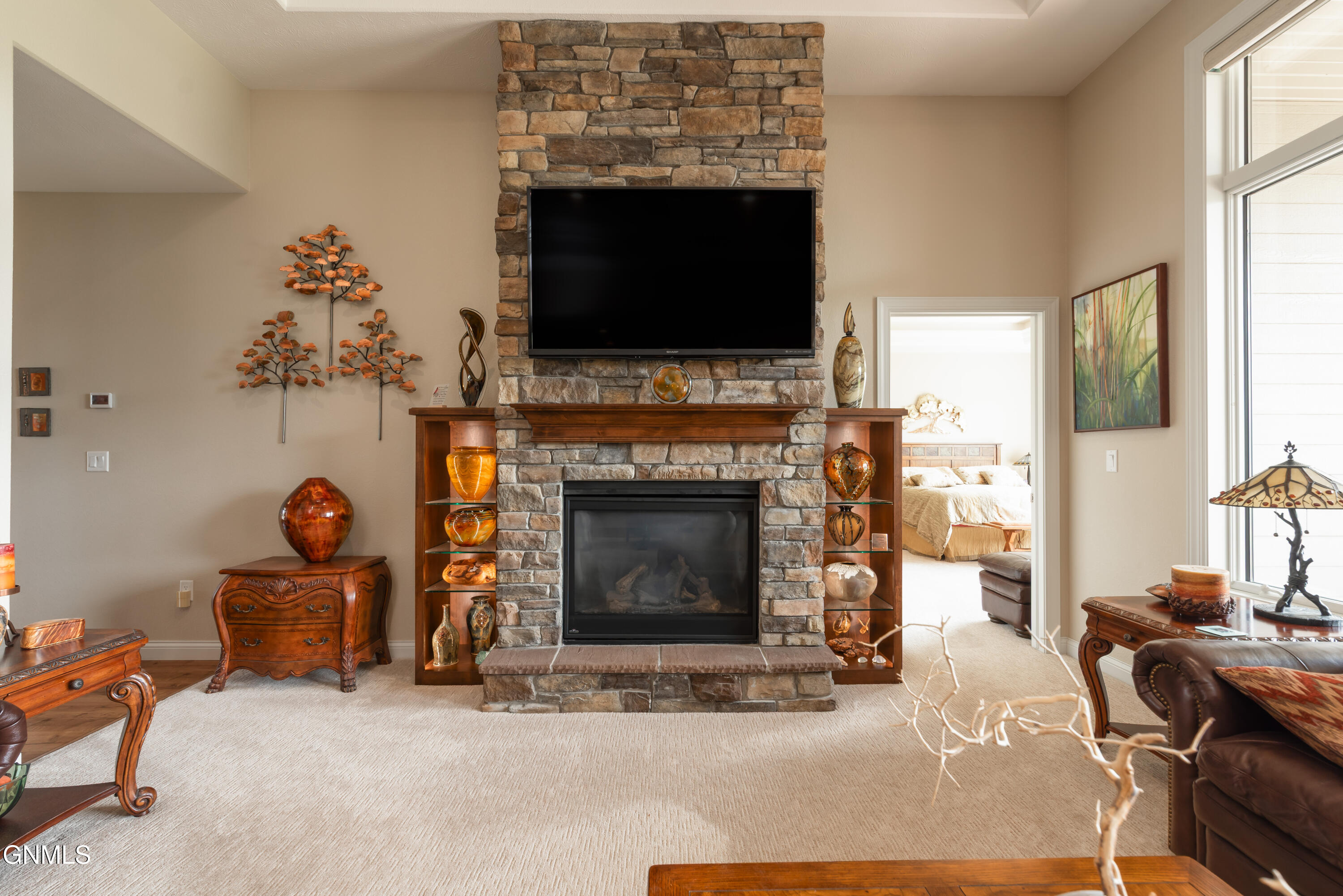 1011 Reserve Lane