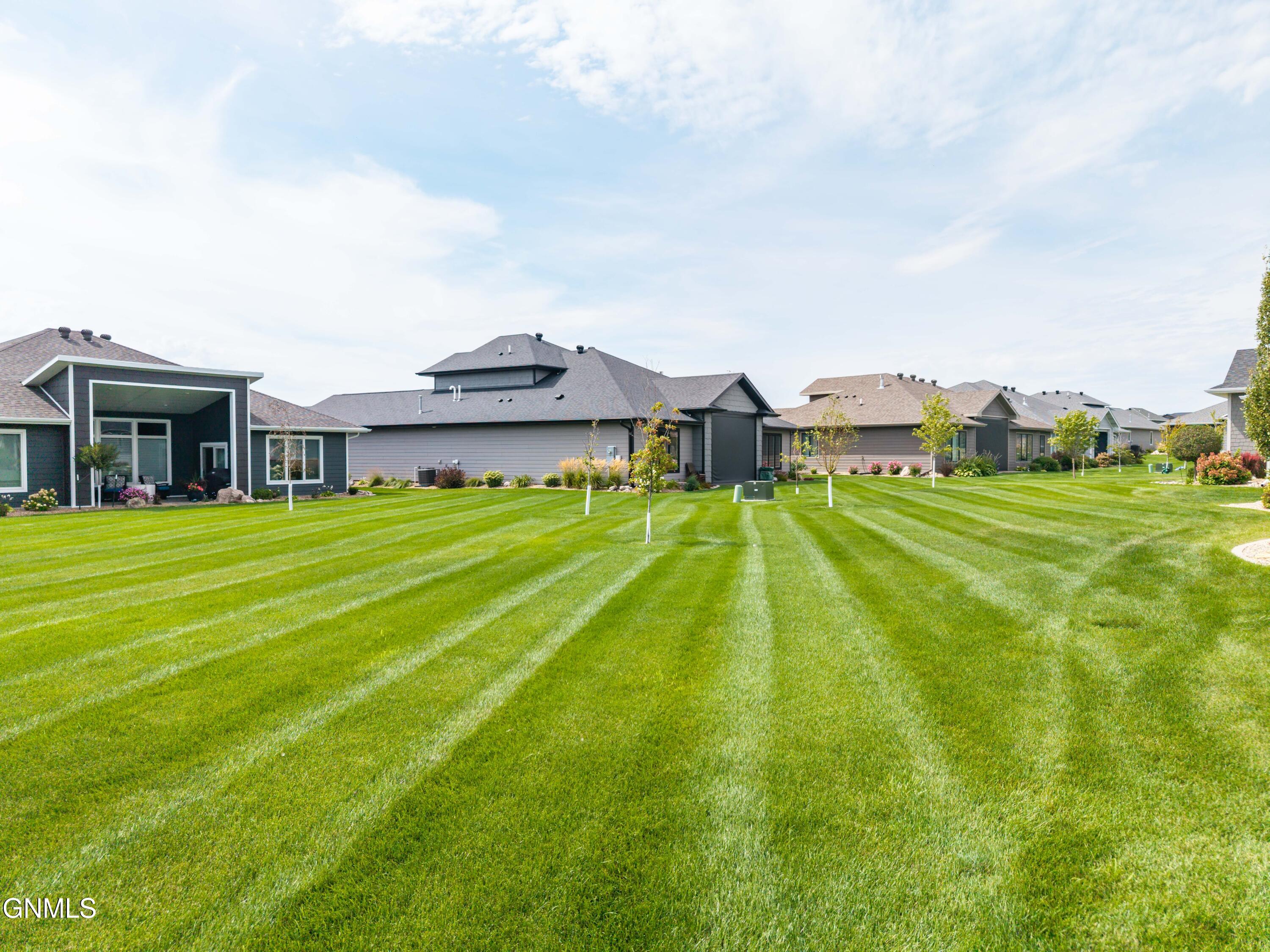 1011 Reserve Lane