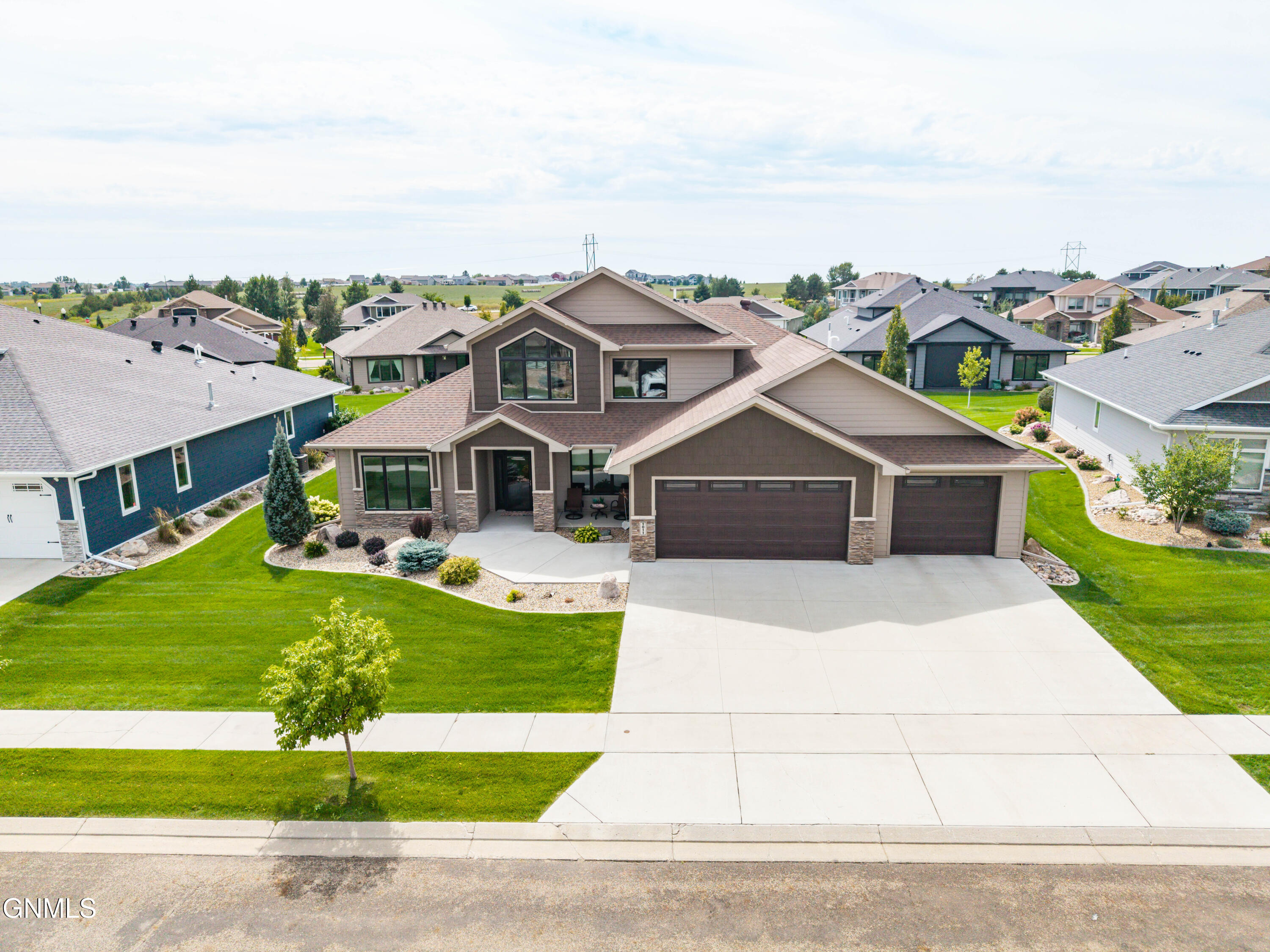 1011 Reserve Lane