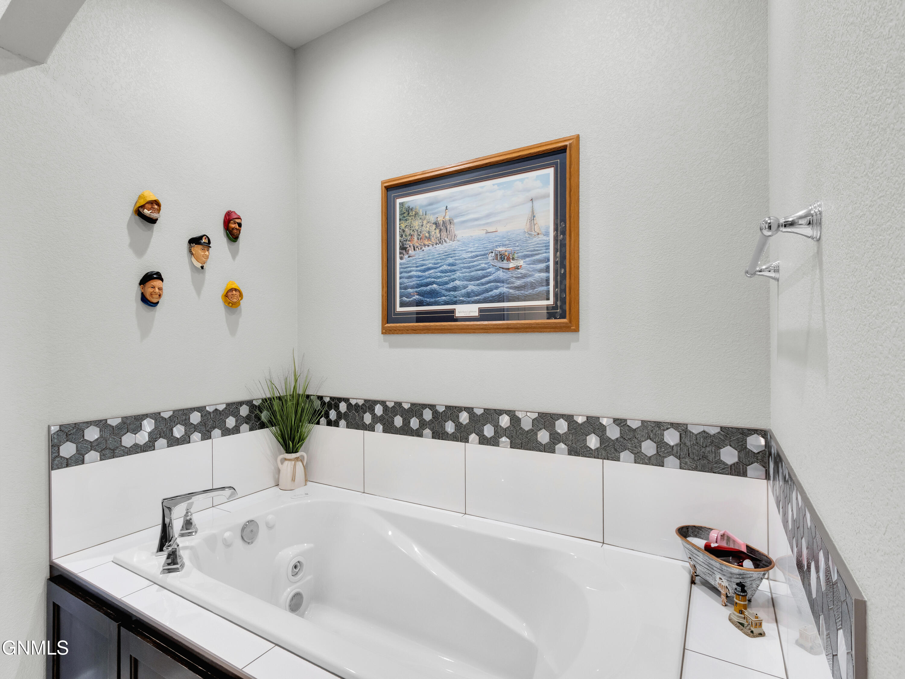 5912 Sonora Way