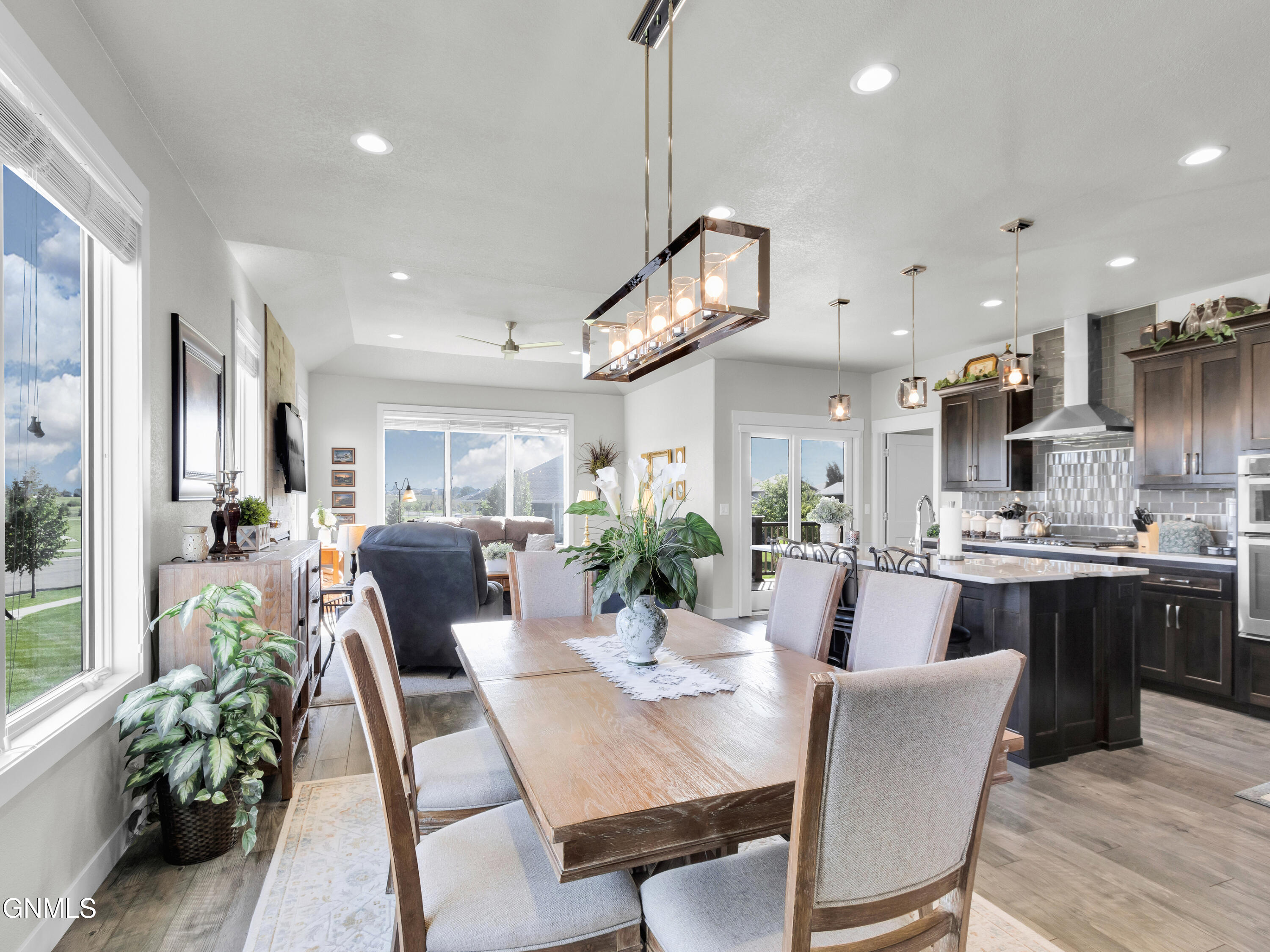 5912 Sonora Way
