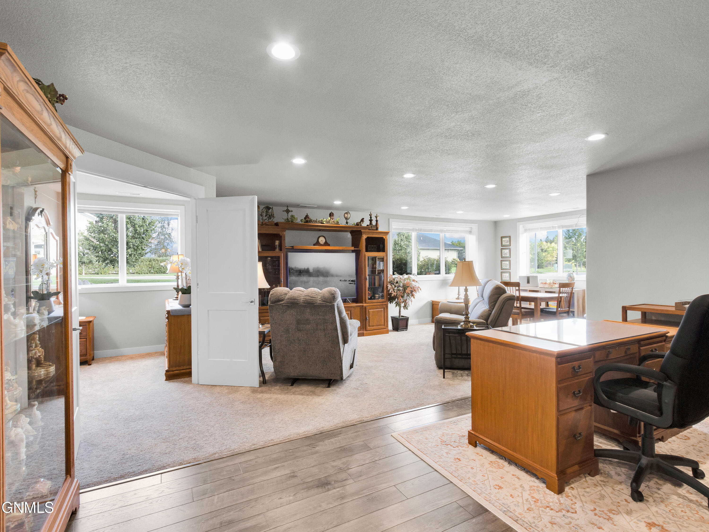 5912 Sonora Way