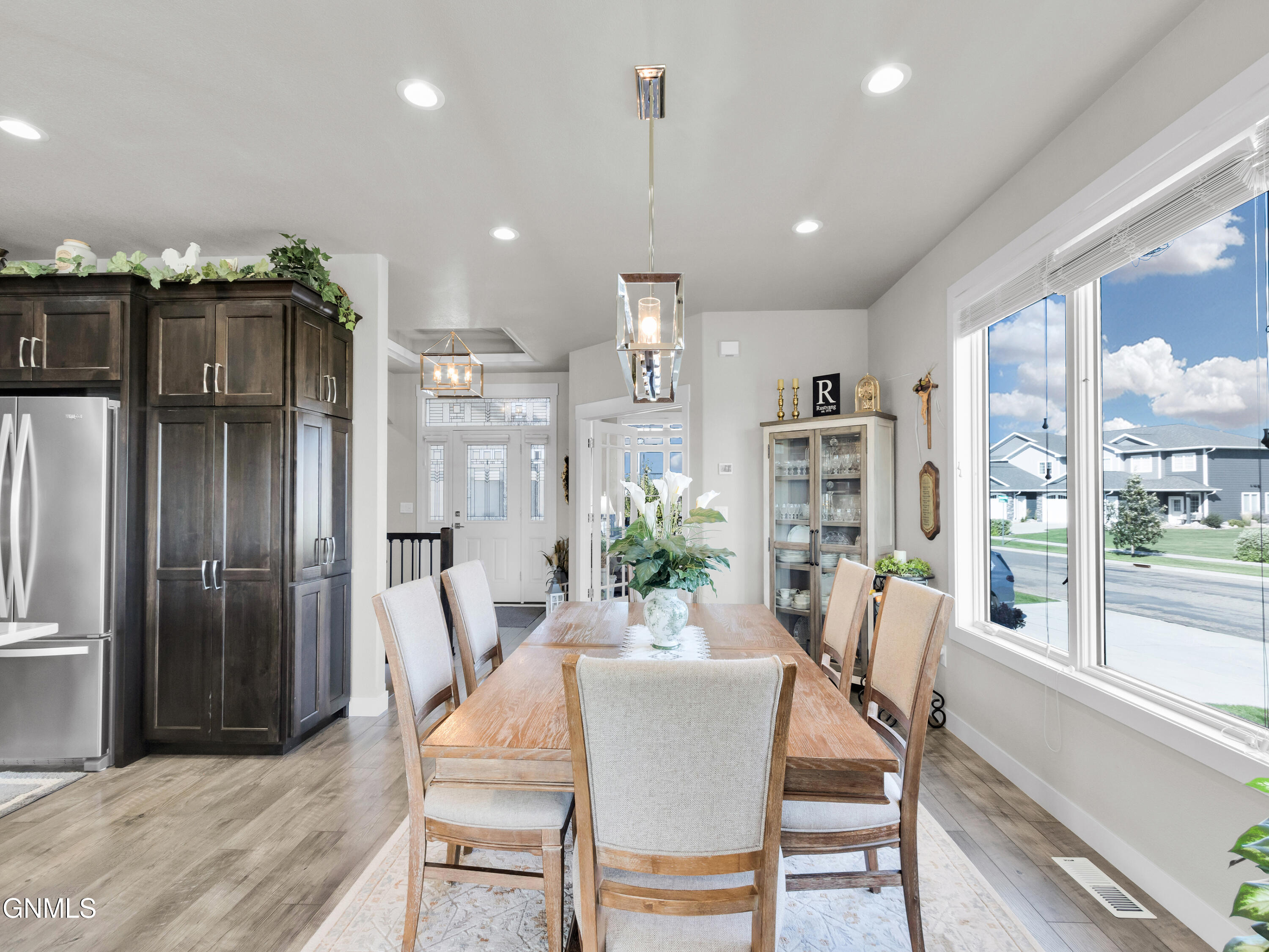 5912 Sonora Way