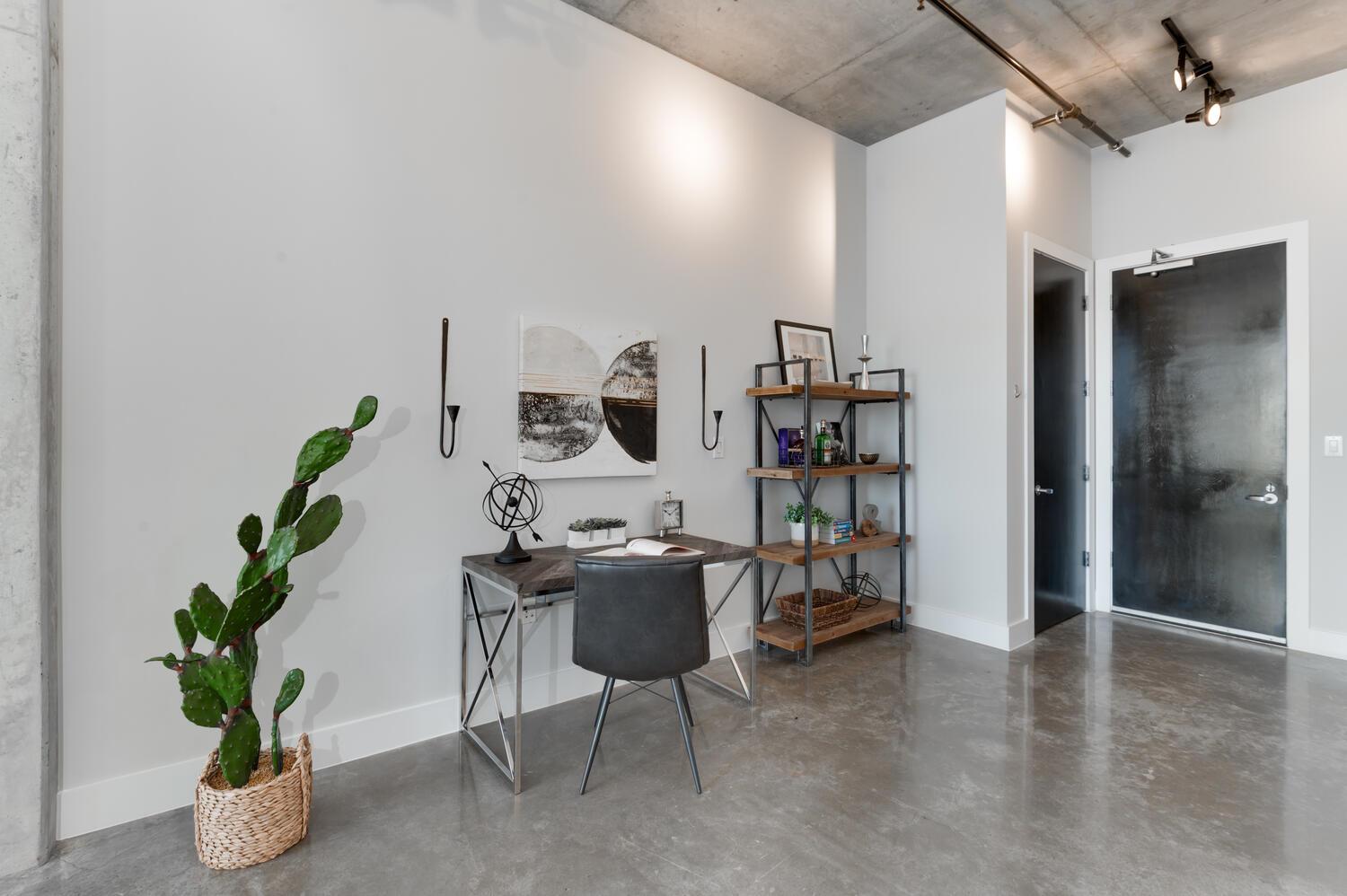 800 W. 5th ST # 809