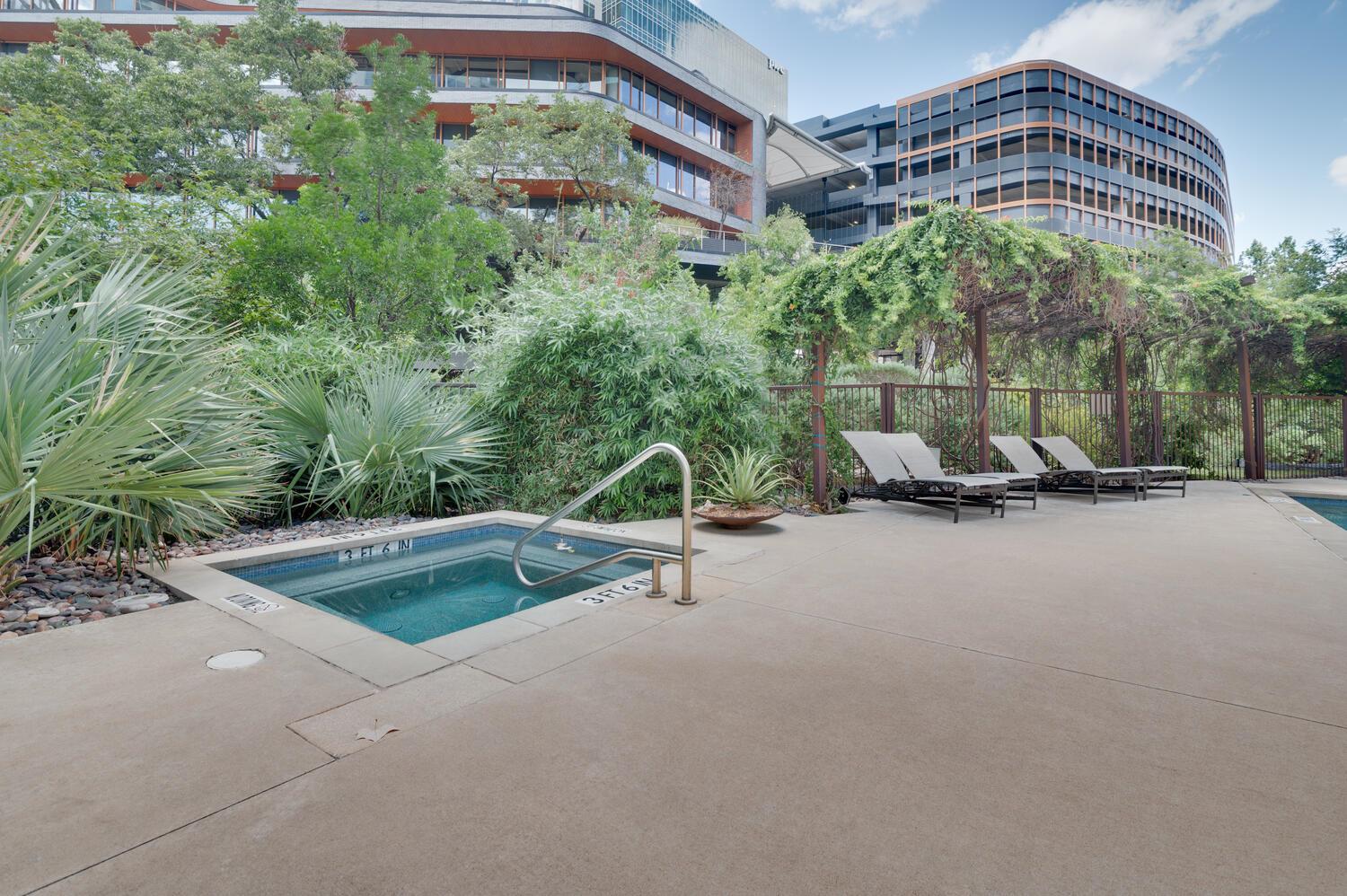 800 W. 5th ST # 809